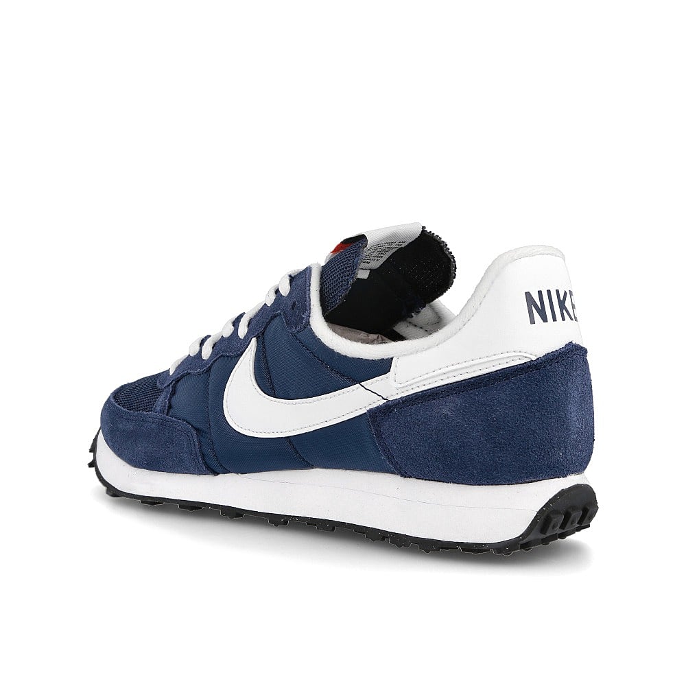 Nike challenger og Midnight Navy / White - Black Close-up | Overkill