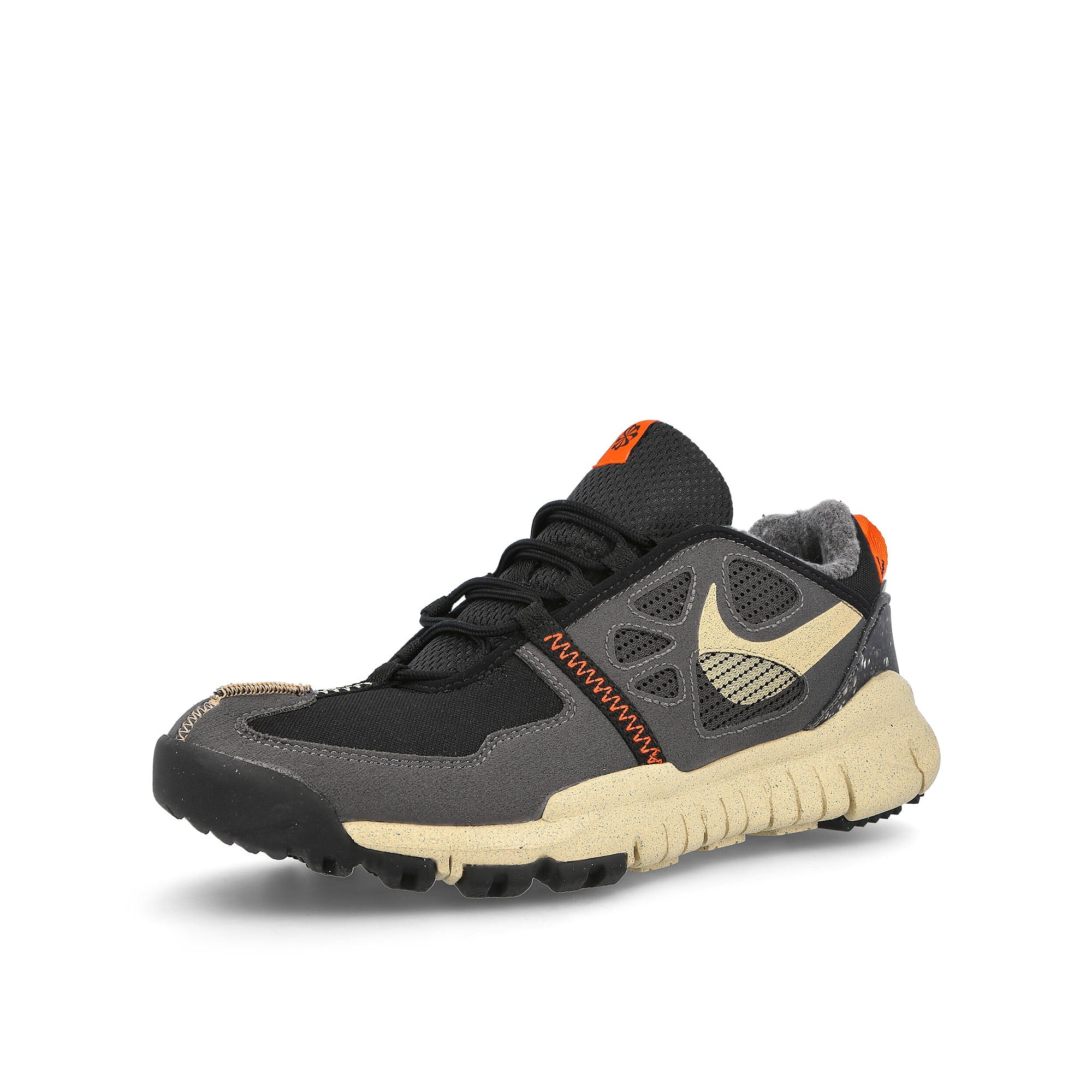 Nike nsw free remastered Black-Canvas - Anthracite - Orange Sneakers Close Up | Overkill