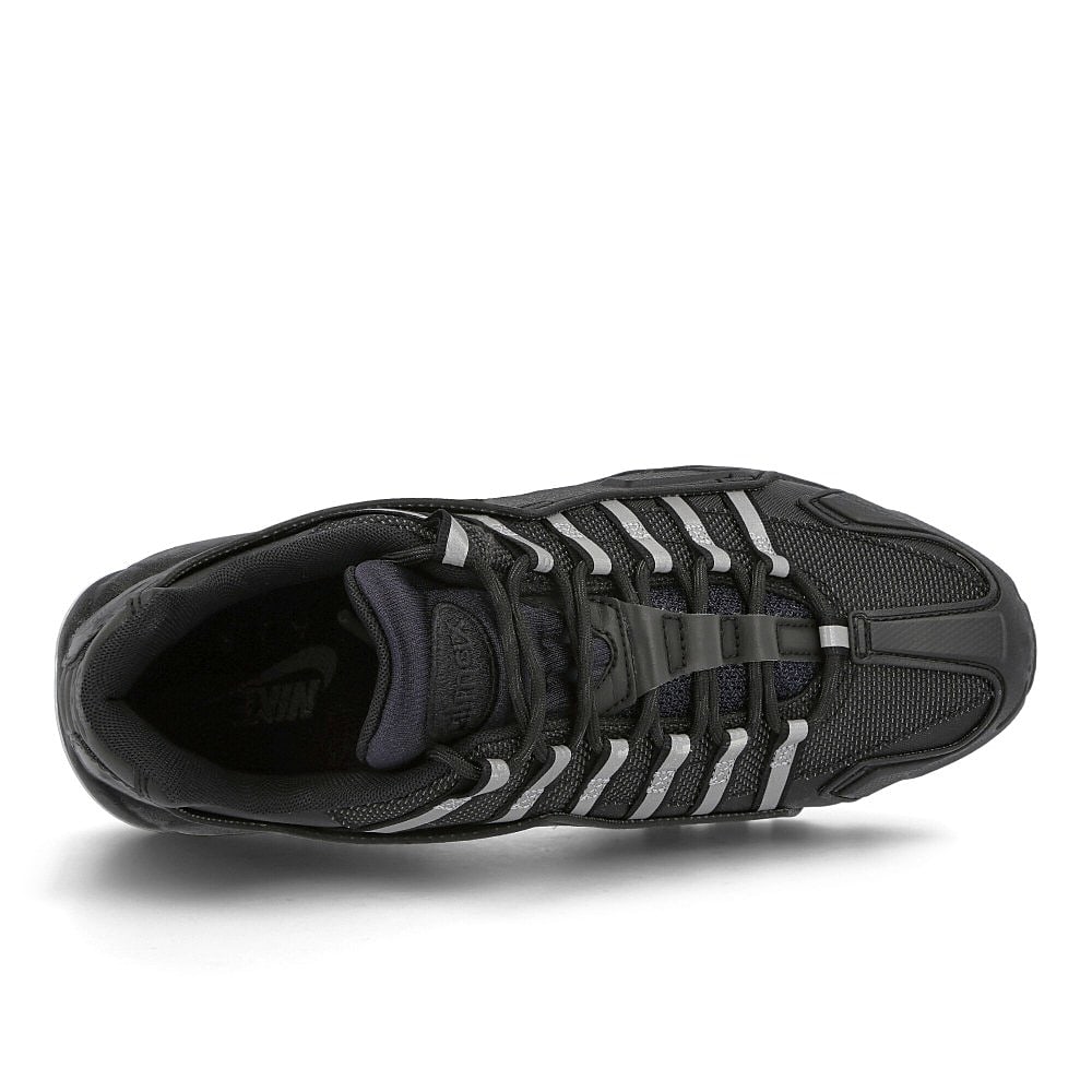 Nike air max 95 ndstrkt Black-Black - Black Low Top Sneakers Detailfoto | Overkill