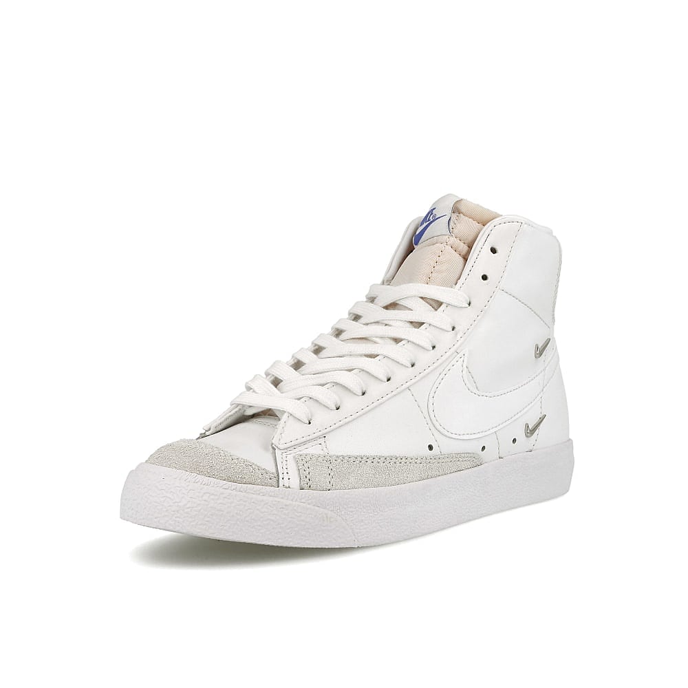 Nike wmns blazer mid 77 se White-White - Hyper Royal Mid Top Sneakers Close Up | Overkill