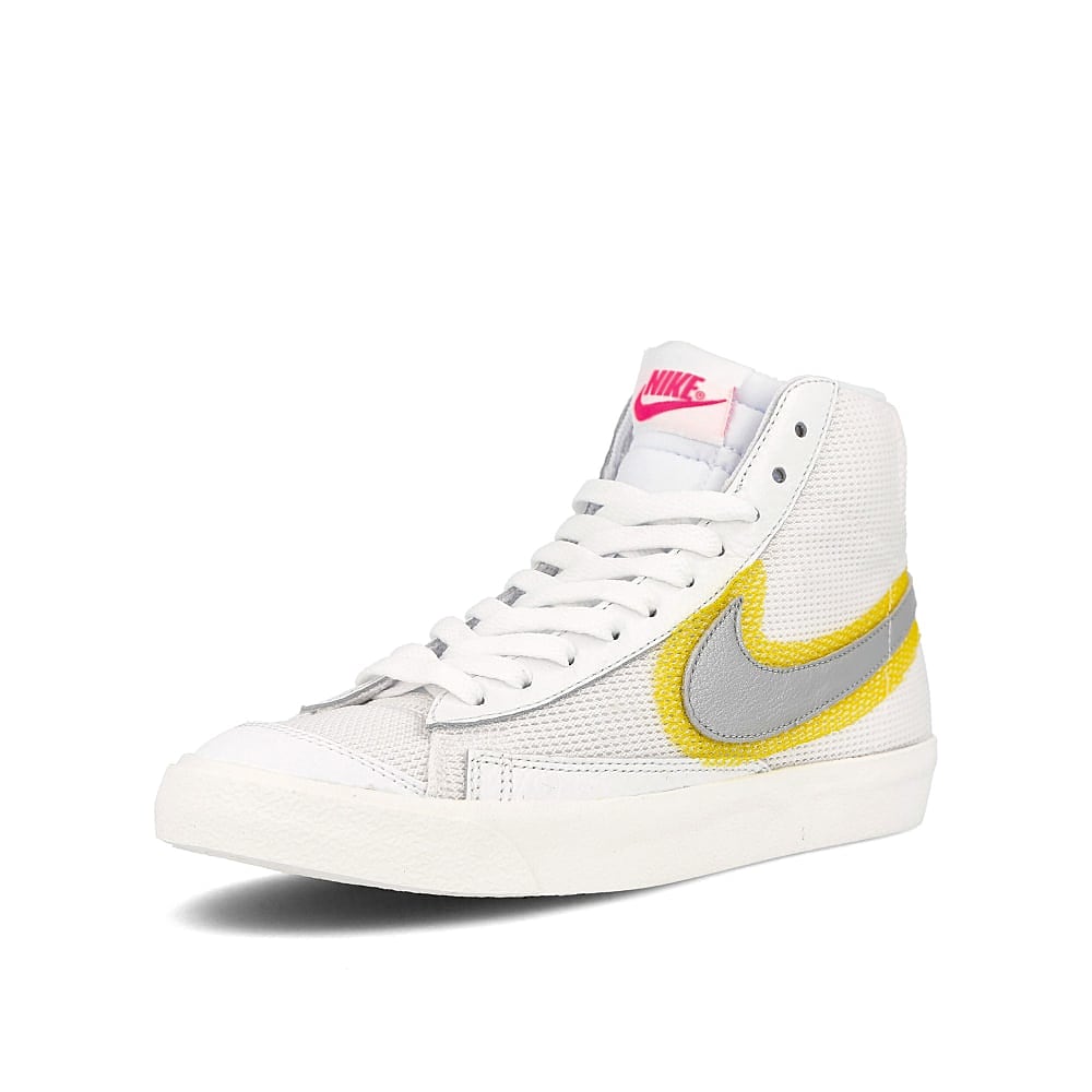 Nike wmns blazer mid vintage 77 White / Metallic Silver - University Gold Detailfoto | Overkill