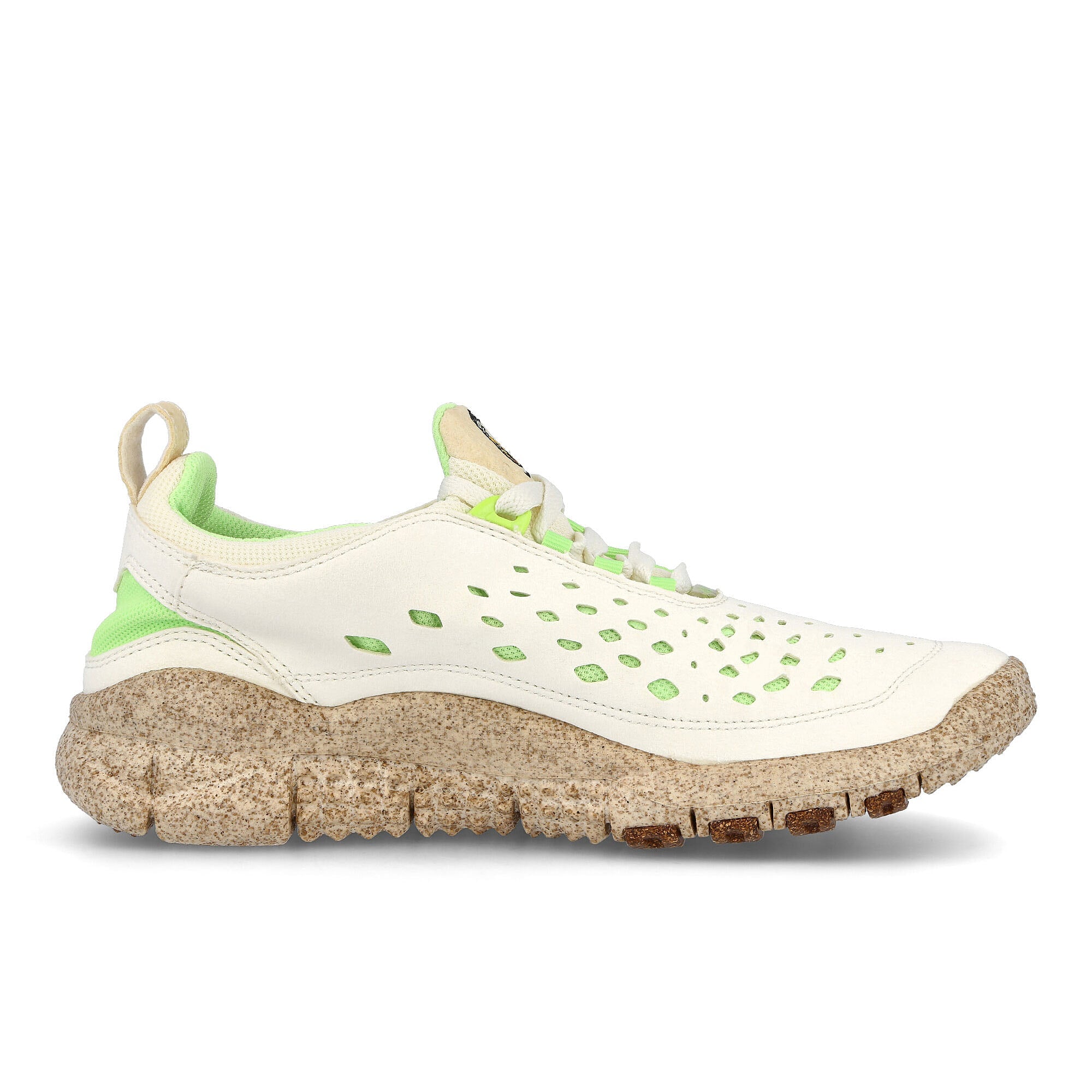 Nike free run trail premium Coconut Milk-Lime Glow - Metallic Gold Sneakers Silhouette | Overkill