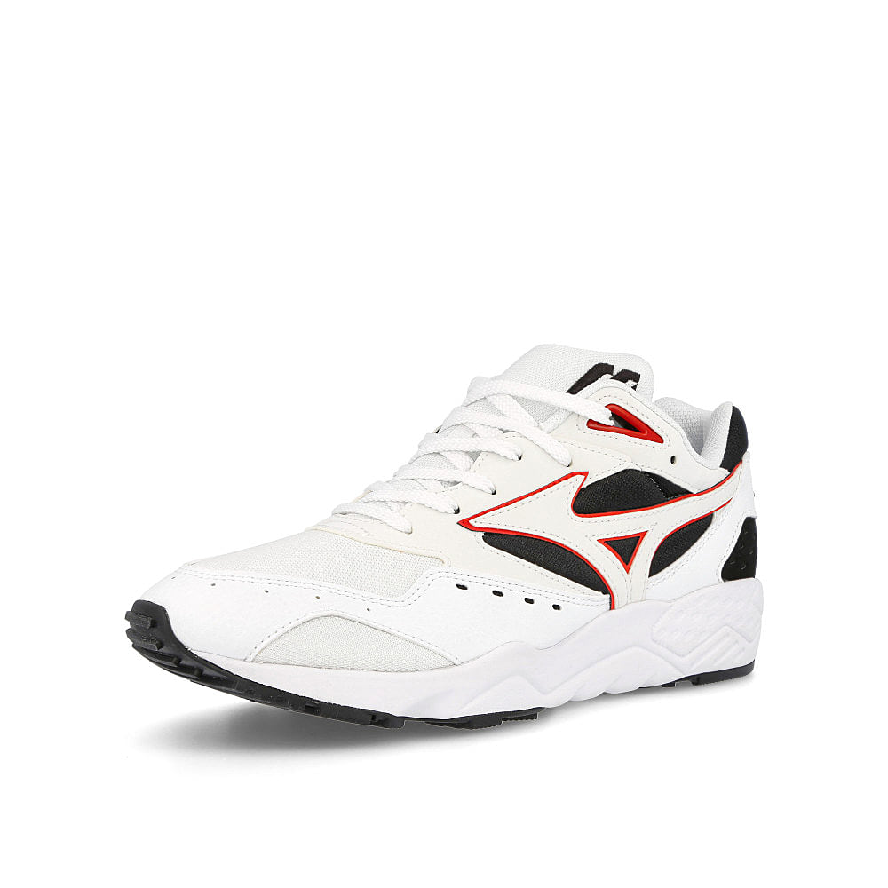 Mizuno contender Black-White-Fire Red Sneakers Close Up | Overkill
