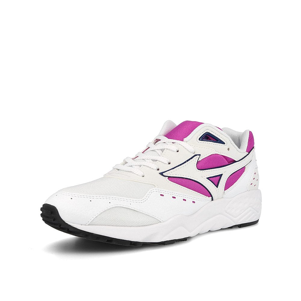 Mizuno contender Magenta-White Sneakers Close Up | Overkill