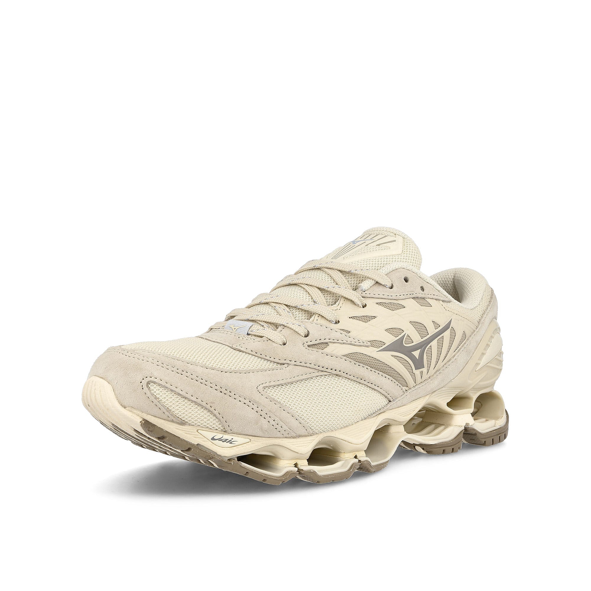 Mizuno wave prophecy ls Beige-Grey Sneakers Close Up | Overkill