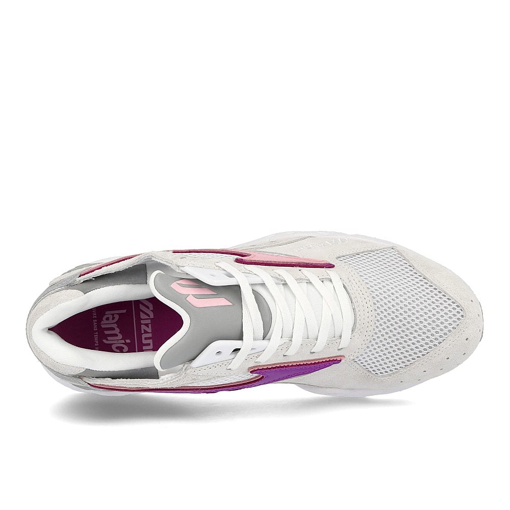 Mizuno La MJC x Mizuno Mondo Control White-Pink-Gray Sneakers Detailfoto | Overkill