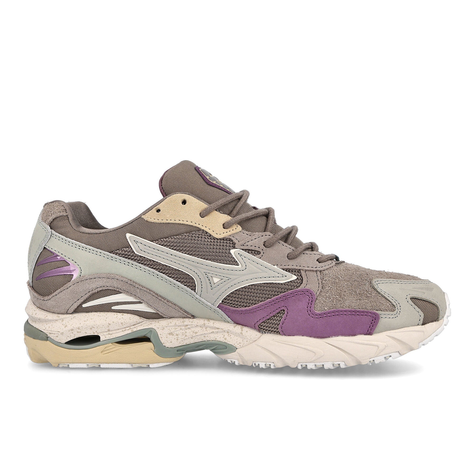 Mizuno Footpatrol x Mizuno Wave Rider 10 Otreck-Port Royal-Blue Sneakers Silhouette | Overkill