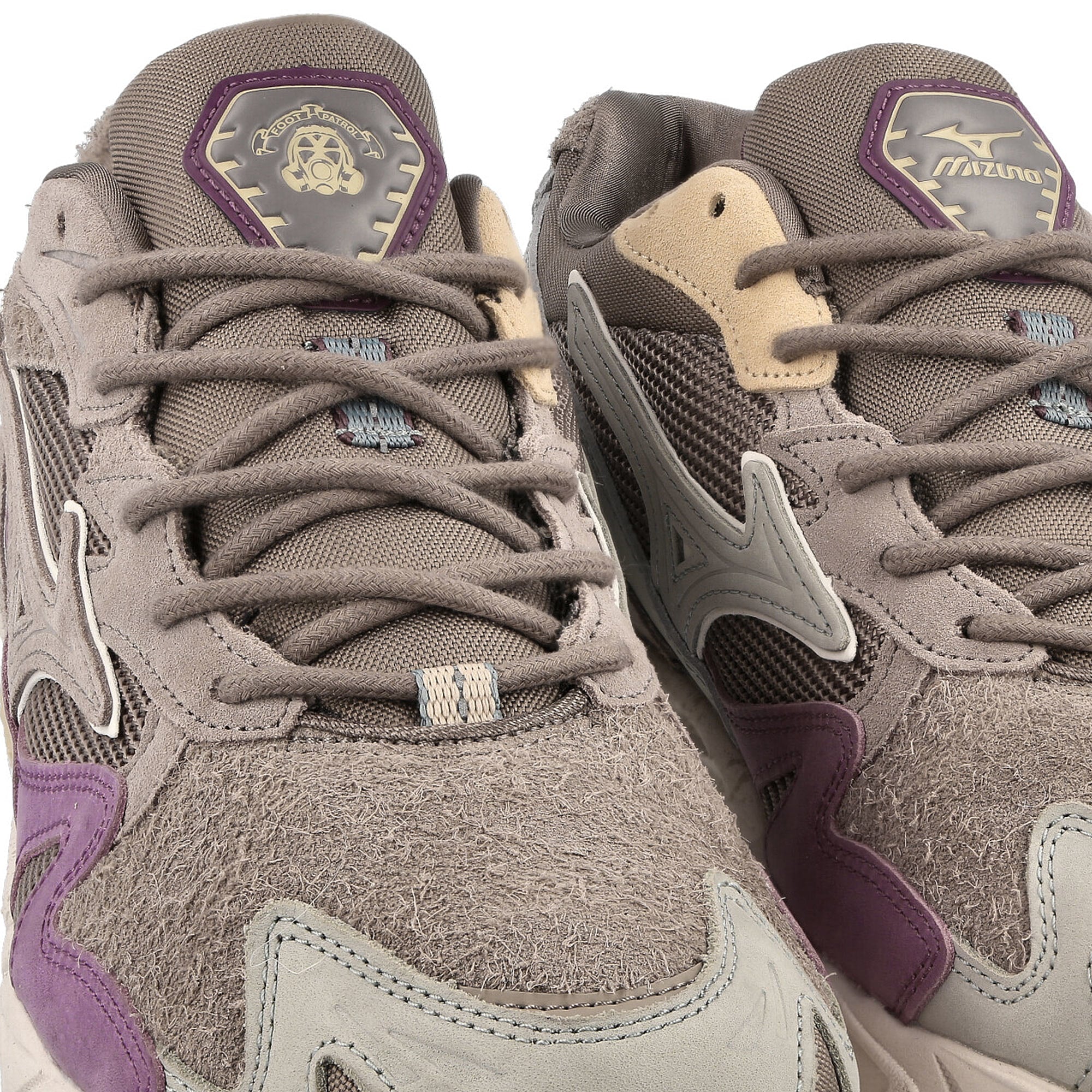 Mizuno Footpatrol x Mizuno Wave Rider 10 Otreck-Port Royal-Blue Sneakers Detailfoto | Overkill