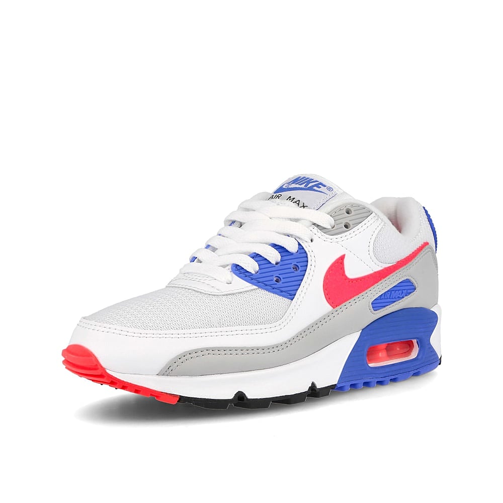 Nike wmns air max iii White-Hot Coral - Blue Crystal - Grey Fog Sneakers Close Up | Overkill