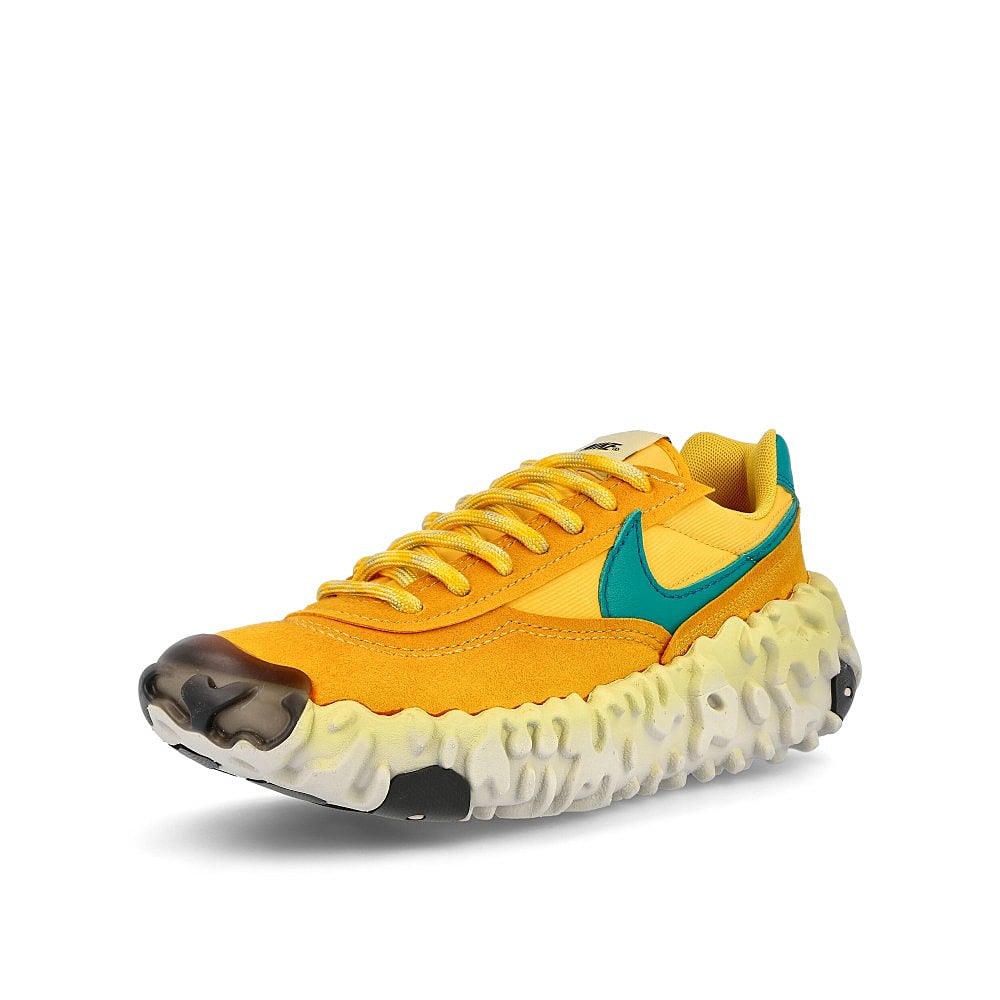 Nike overbreak sp Pollen Rise-Neptune Green Sneakers Close Up | Overkill