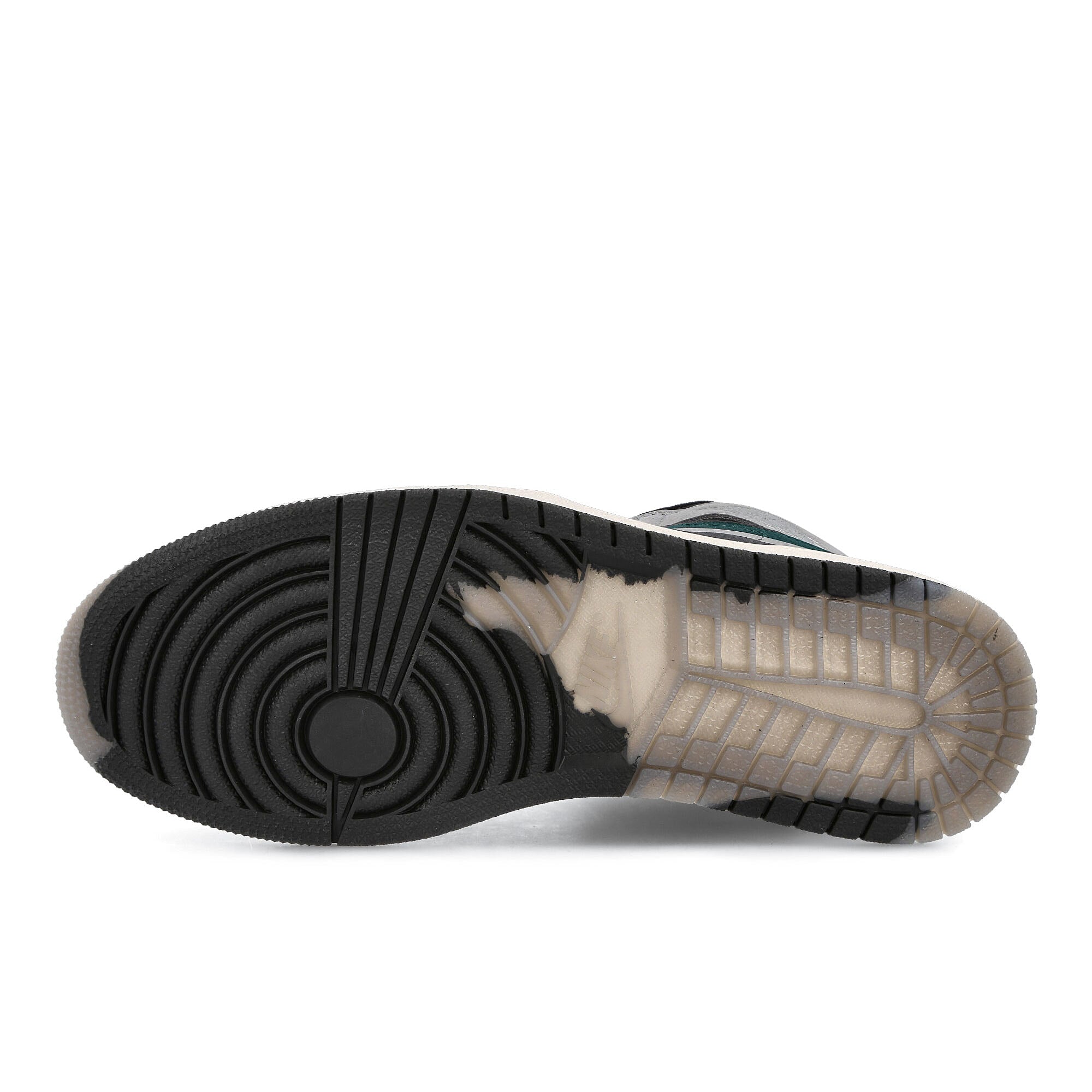 Jordan Air Jordan 1 Element Gore-Tex Black / Chile Red - Particle Grey - Sail Detail view 2 | Overkill