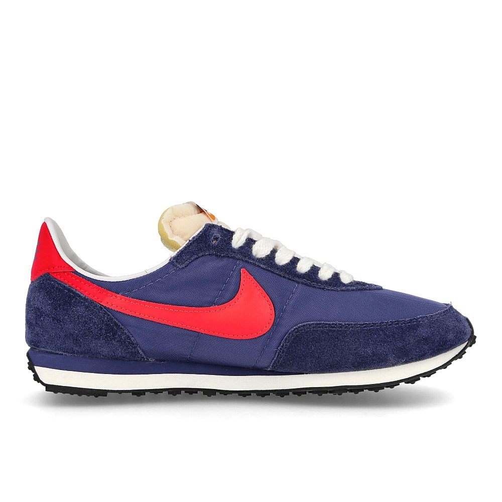 Nike waffle trainer 2 sp Midnight Navy-Max Orange - Mystic Navy Sneakers Silhouette | Overkill