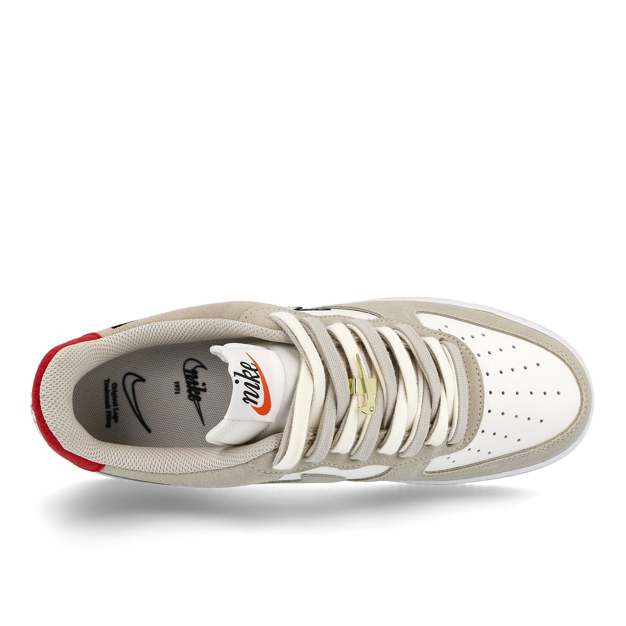 Nike air force 1 07 lv8 Light Stone / Black - Sail - University Red Detail view 1 | Overkill