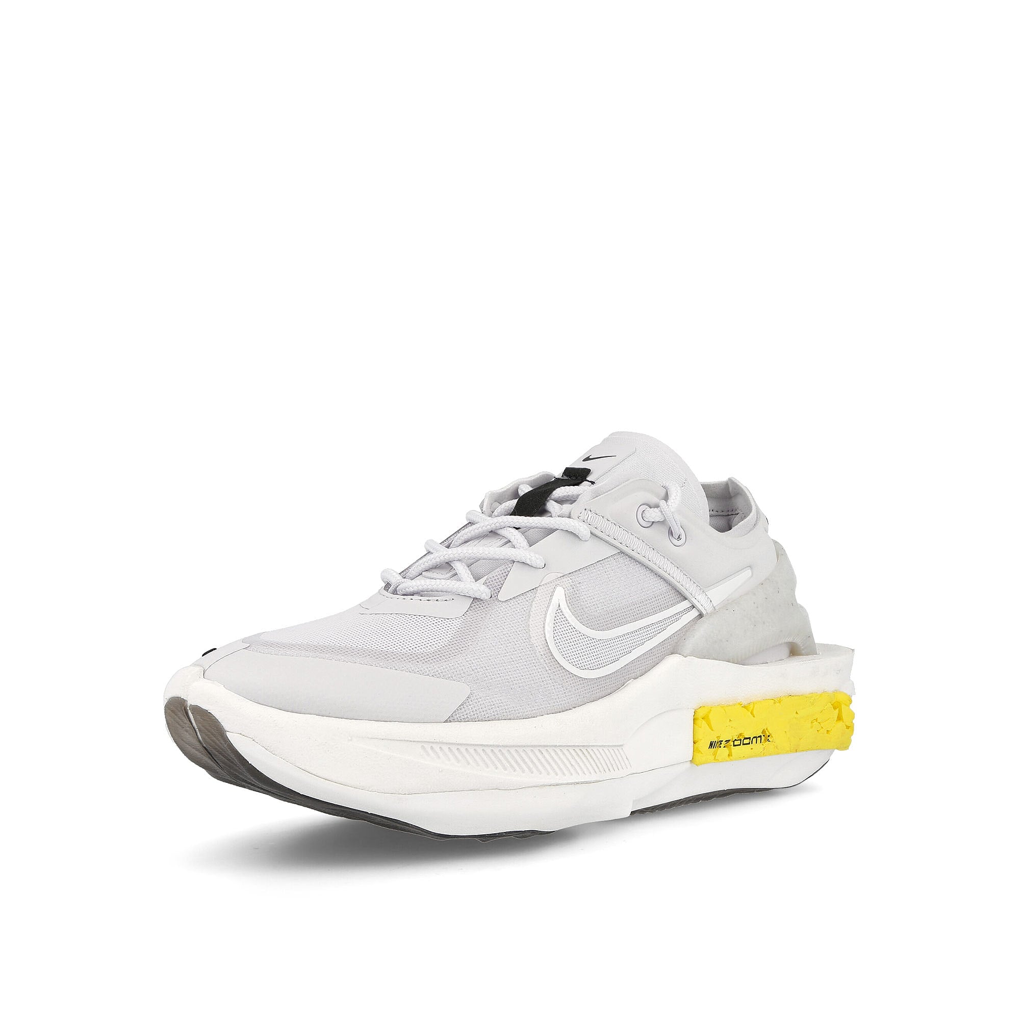 Nike wmns fontanka edge Iris Wispher-Summit White - Venice - Black Sneakers Close Up | Overkill