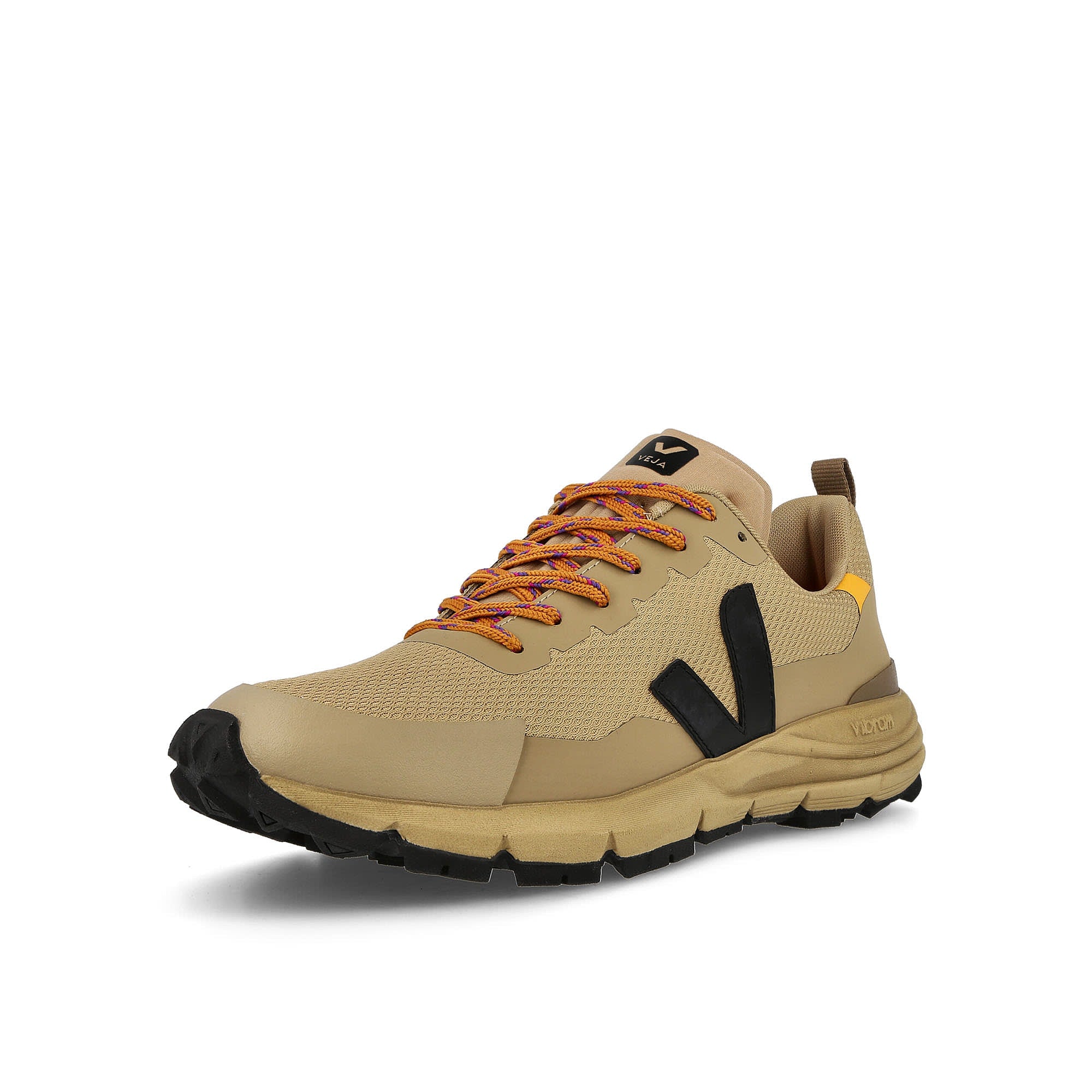 Veja Dekkan Alveomesh Dune Black Low Top Sneakers Close Up | Overkill