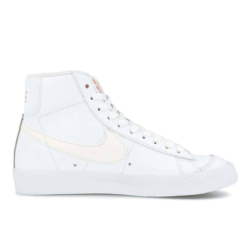 Nike wmns blazer mid vintage 77 White-Sail - Metallic Gold - Atomic Pink Mid Top Sneakers Silhouette | Overkill