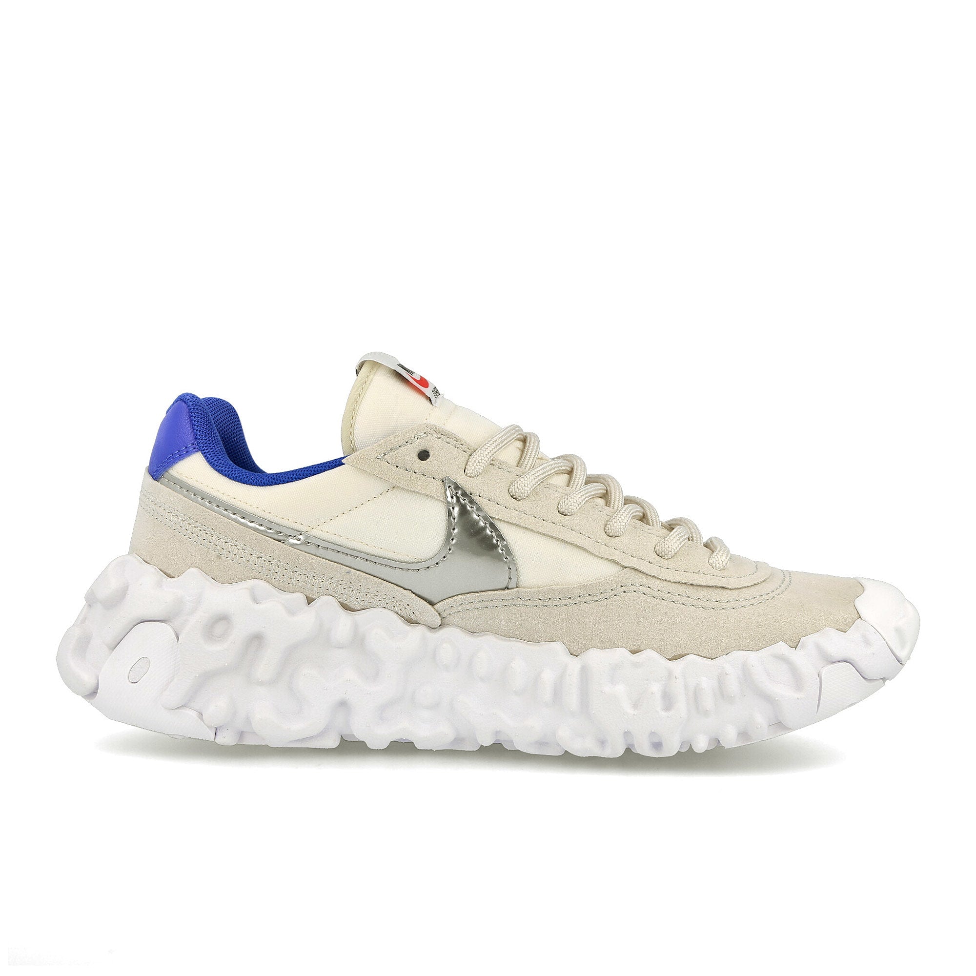 Nike overbreak Light Bone-Metallic Silver - Sail Sneakers Silhouette | Overkill