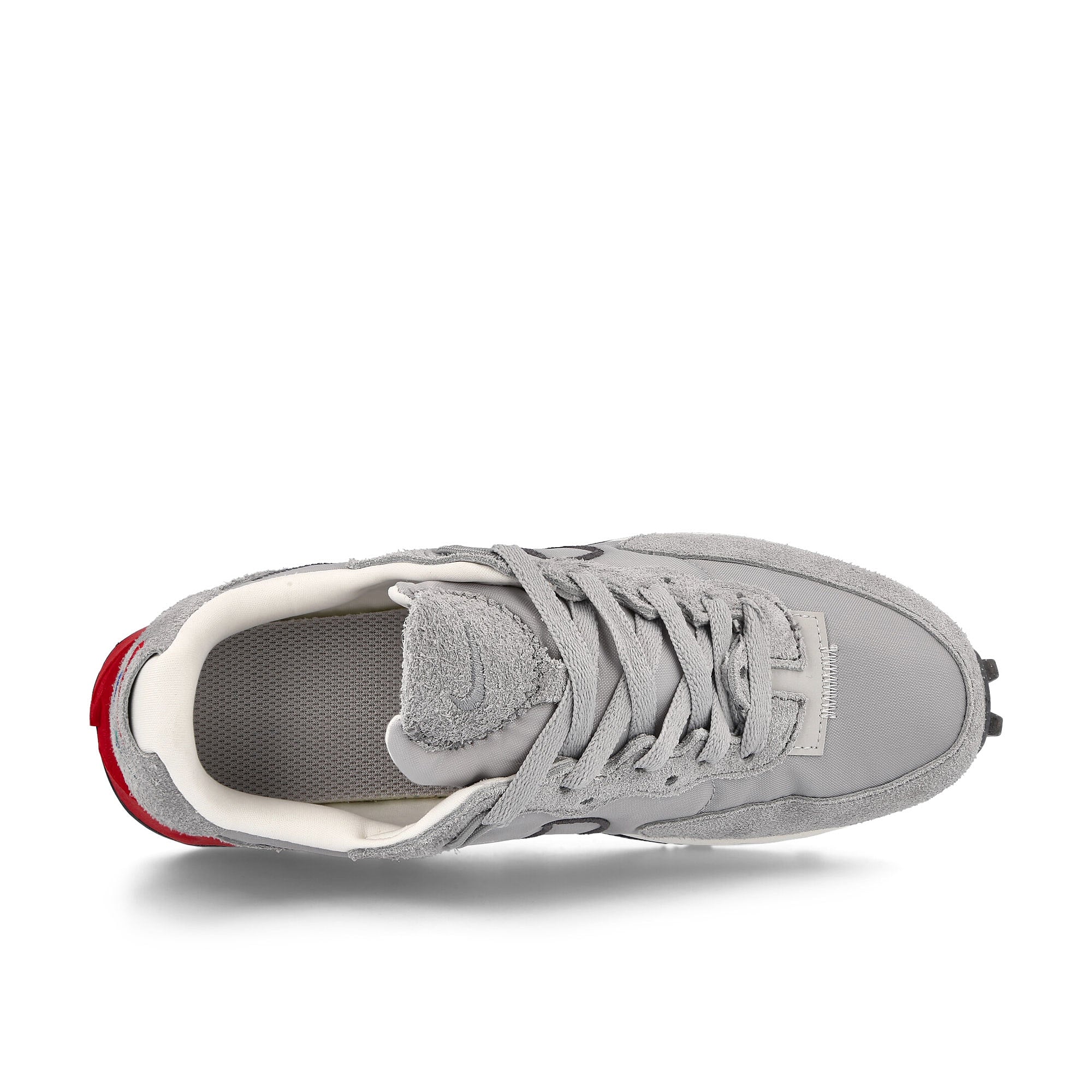 Nike wmns fontanka waffle Light Smoke Grey-Iron Grey - Grey Fog Sneakers Detailfoto | Overkill