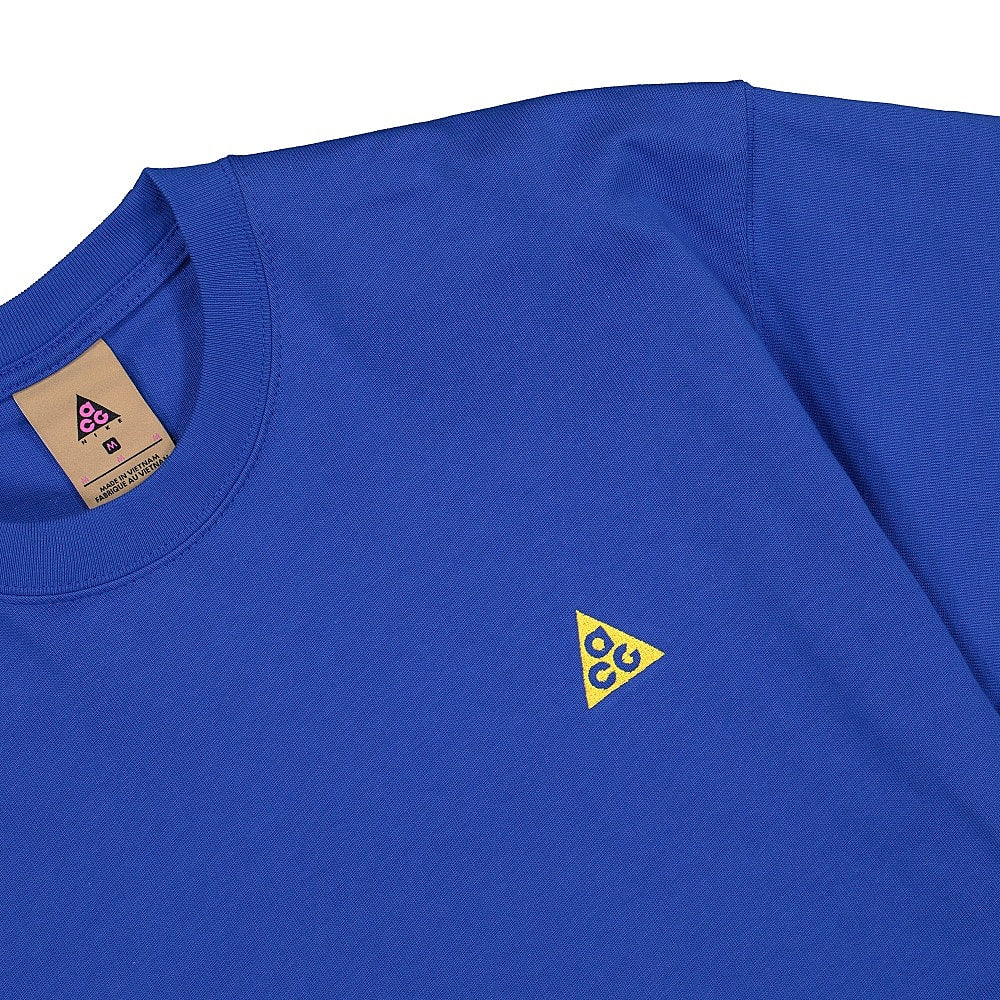 Nike NRG ACG Short Sleeve Embroidered Tee Hyper Royal T-Shirts Close-up | Overkill