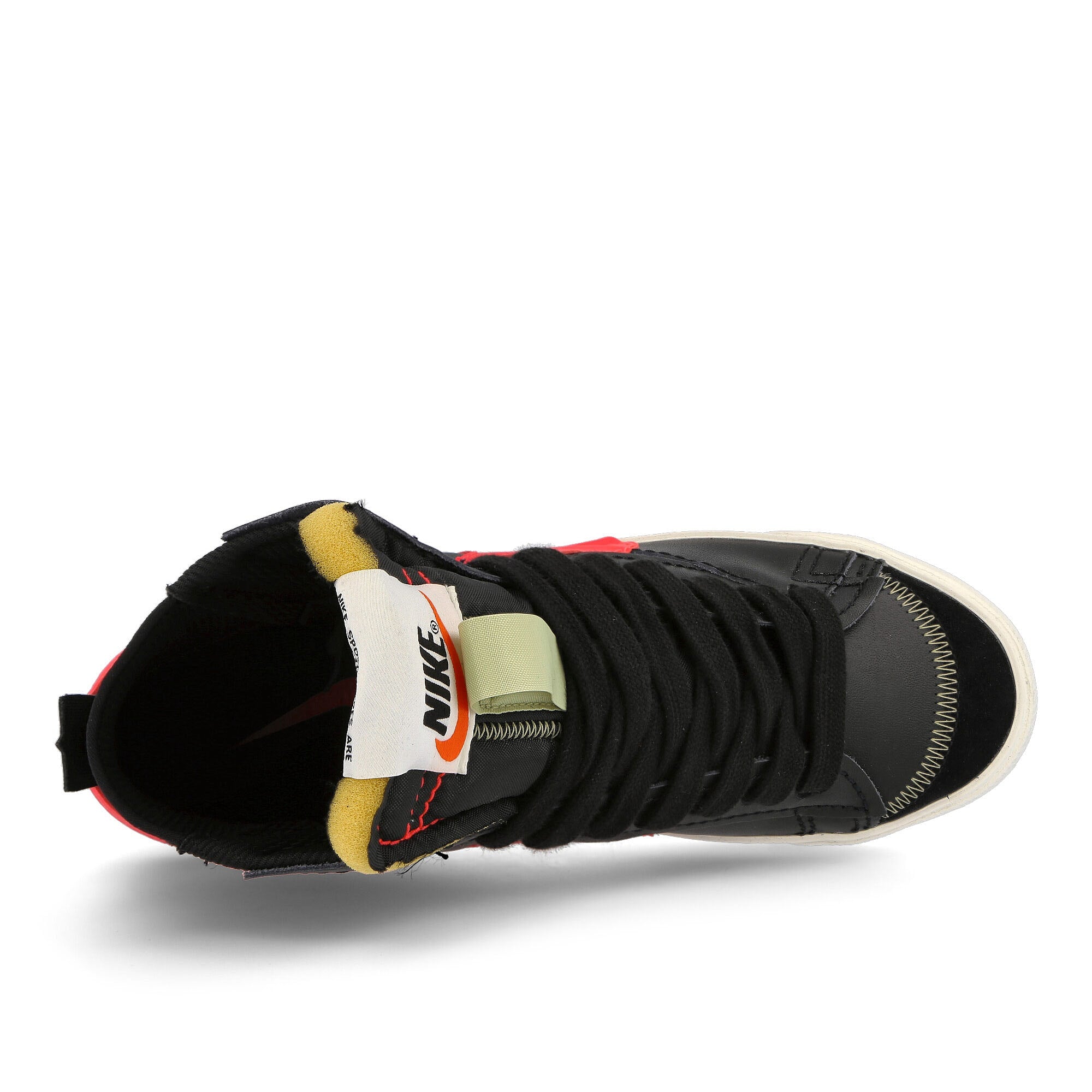 Nike blazer mid 77 jumbo Black-Bright Crimson - Sail - Olive Aura Mid Top Sneakers Detailfoto | Overkill