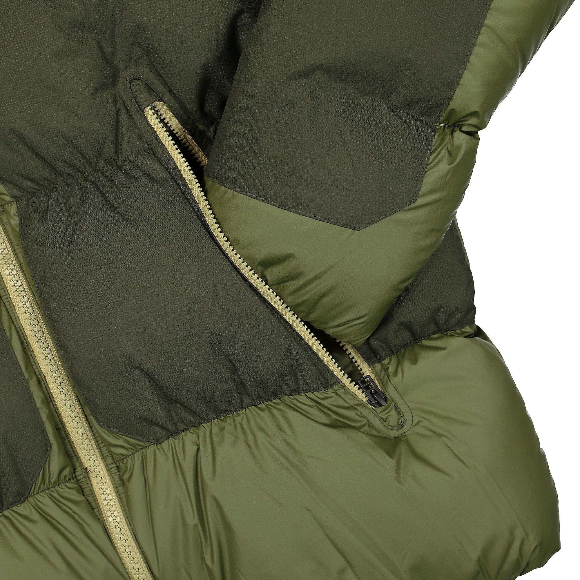 Nike NSW Therma-Fit Repel City Puffer Jacket Rough Green / Sequoia / Coriander / Black Puffer Jackets Detailfoto | Overkill