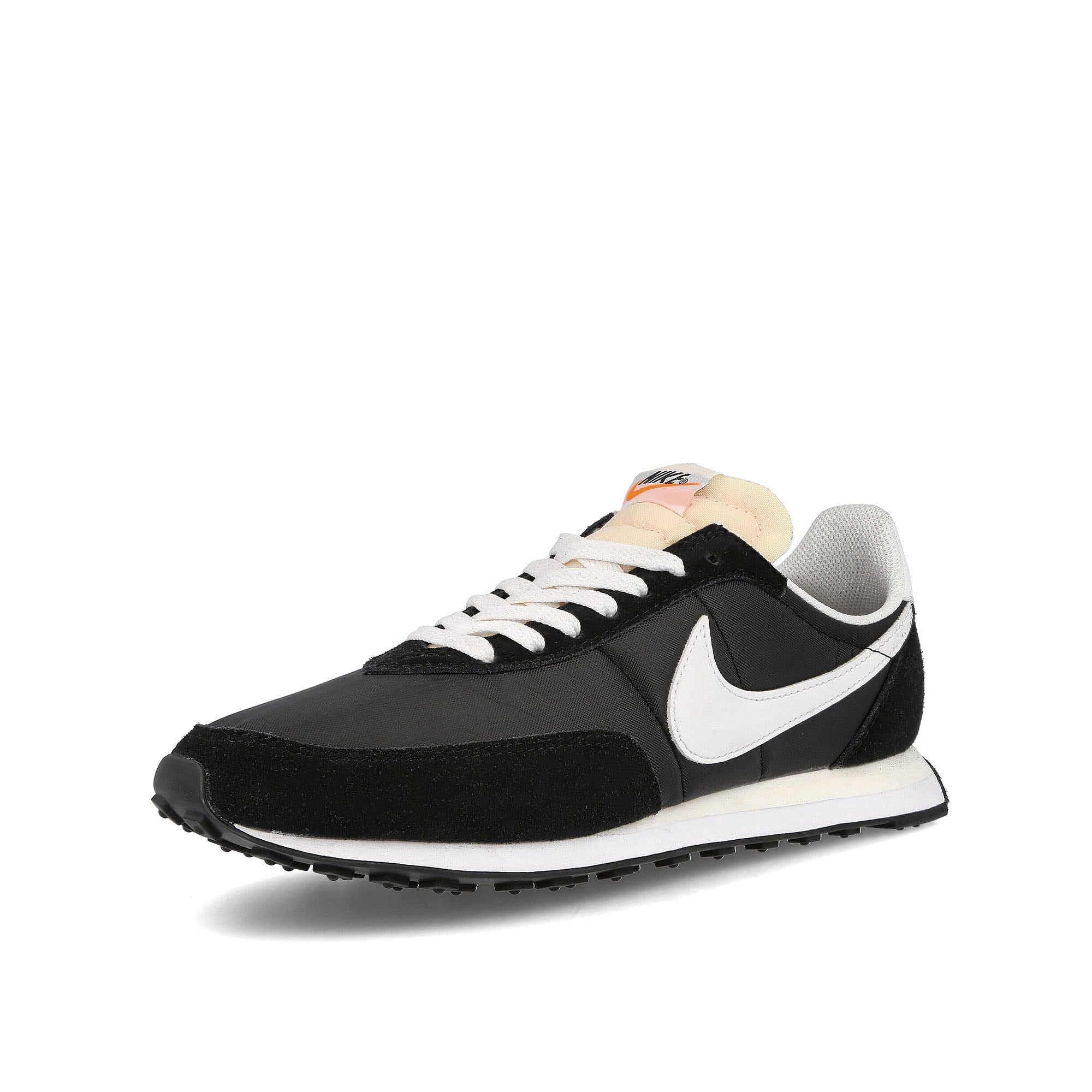 Nike waffle trainer 2 Black-White - Sail - Total Orange Sneakers Close Up | Overkill