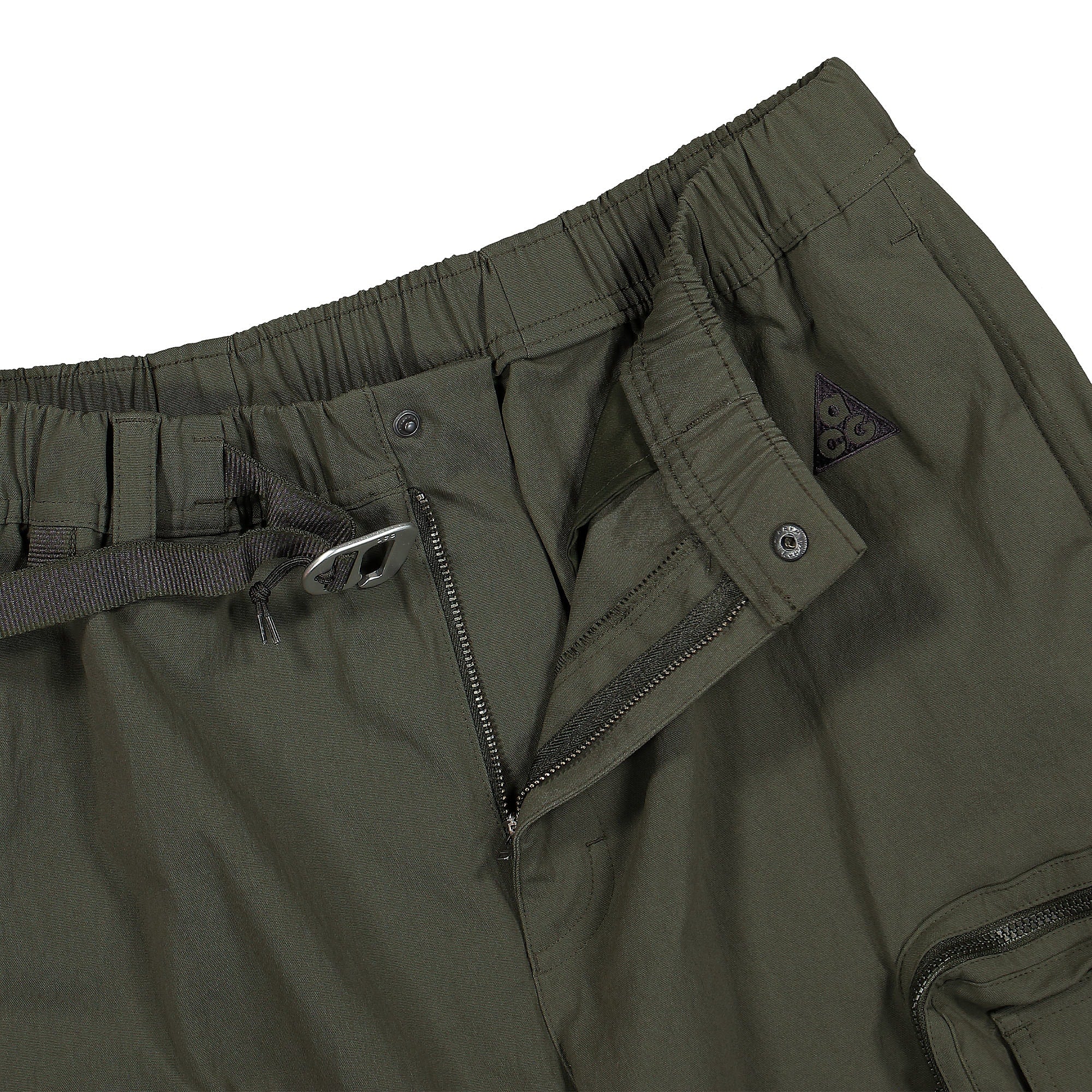 Nike NRG ACG Cargo Short Sequoia / Cave Purple Shorts Detailfoto | Overkill