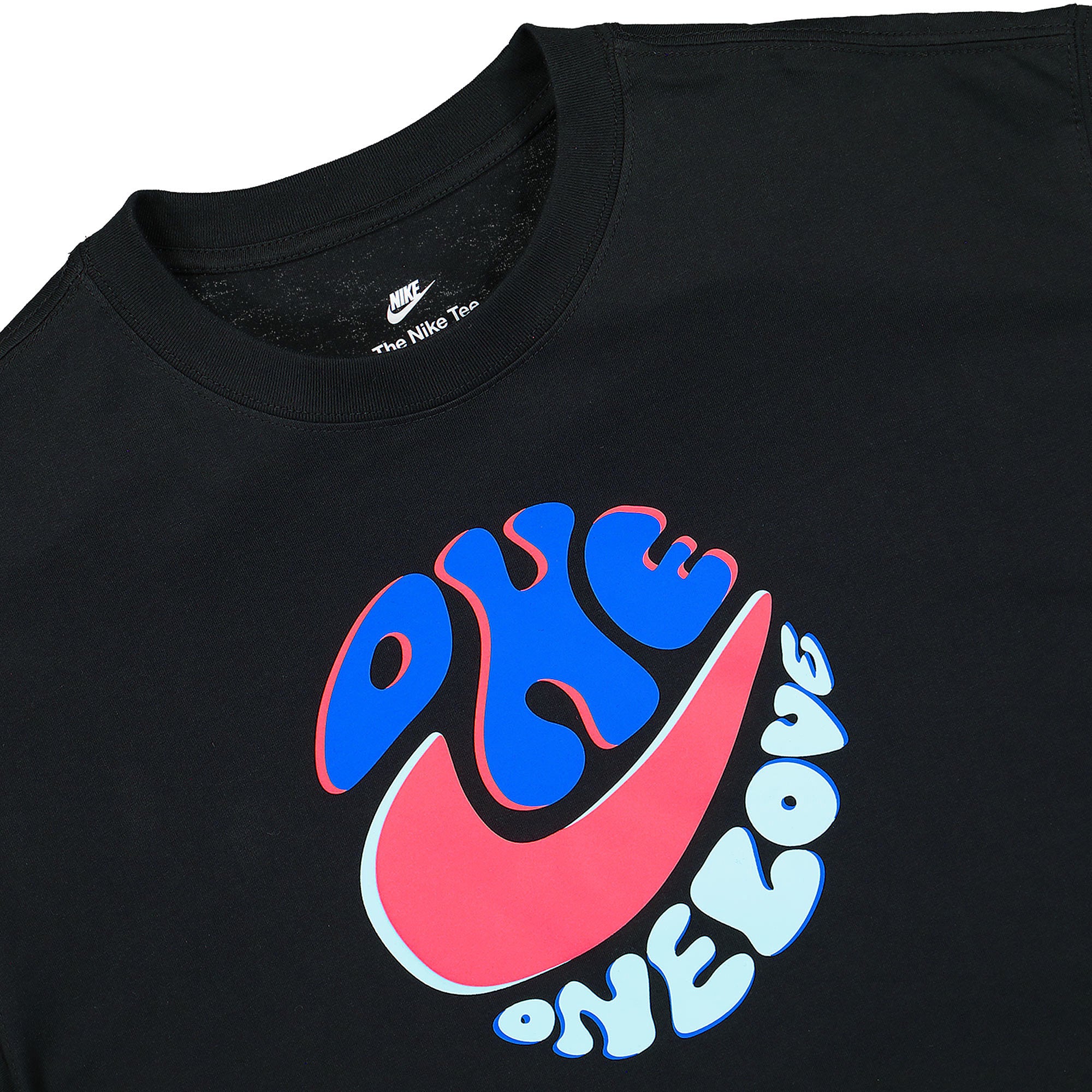 Nike NSW Sport Power Love Tee Black T-Shirts Close-up | Overkill