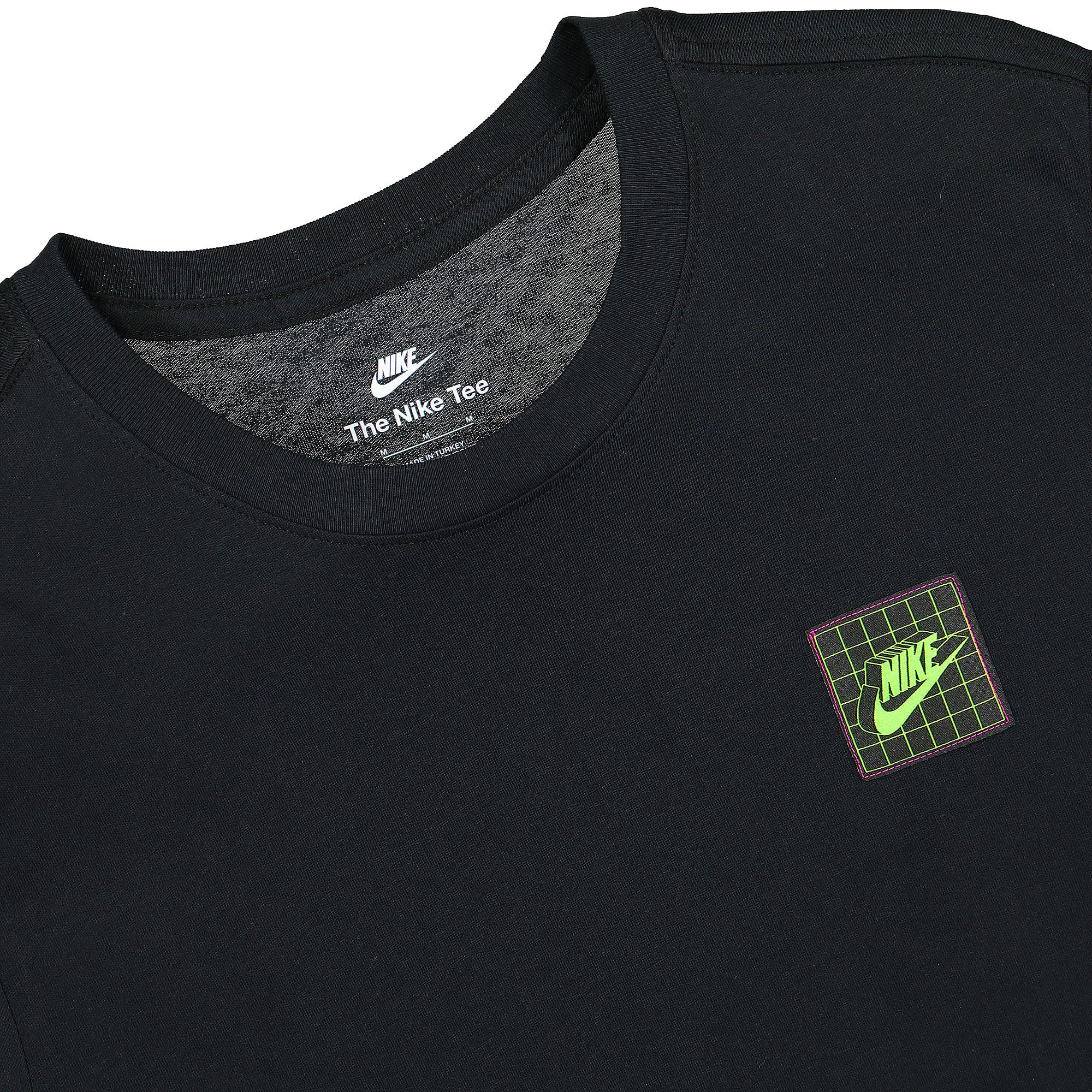 Nike NSW Worldwide Icons Tee Black T-Shirts Close-up | Overkill