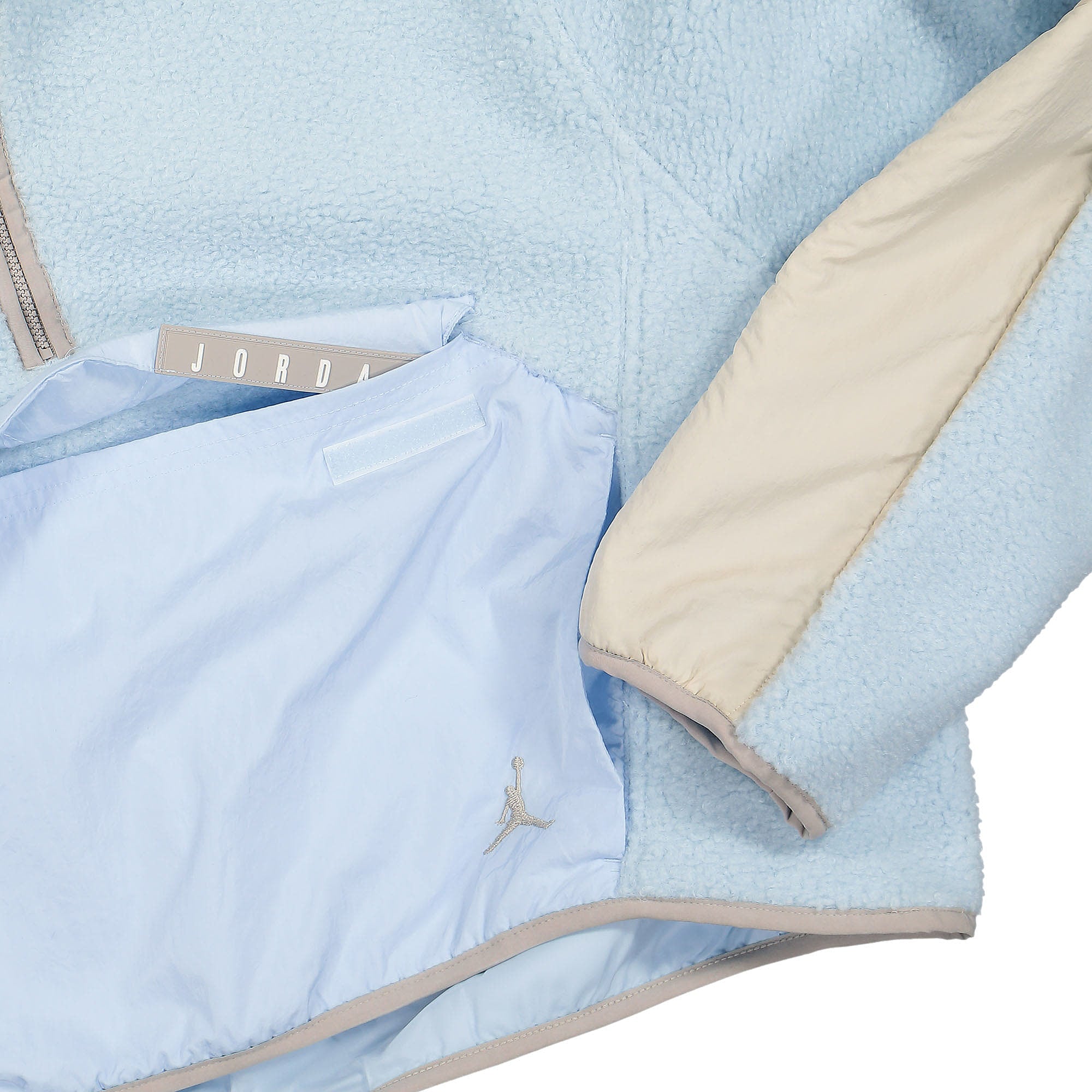 Jordan Wmns Air Jordan Cozy Girl Fleece Hoodie Celestine Blue / Oatmeal / College Grey Hoodies Detailfoto | Overkill