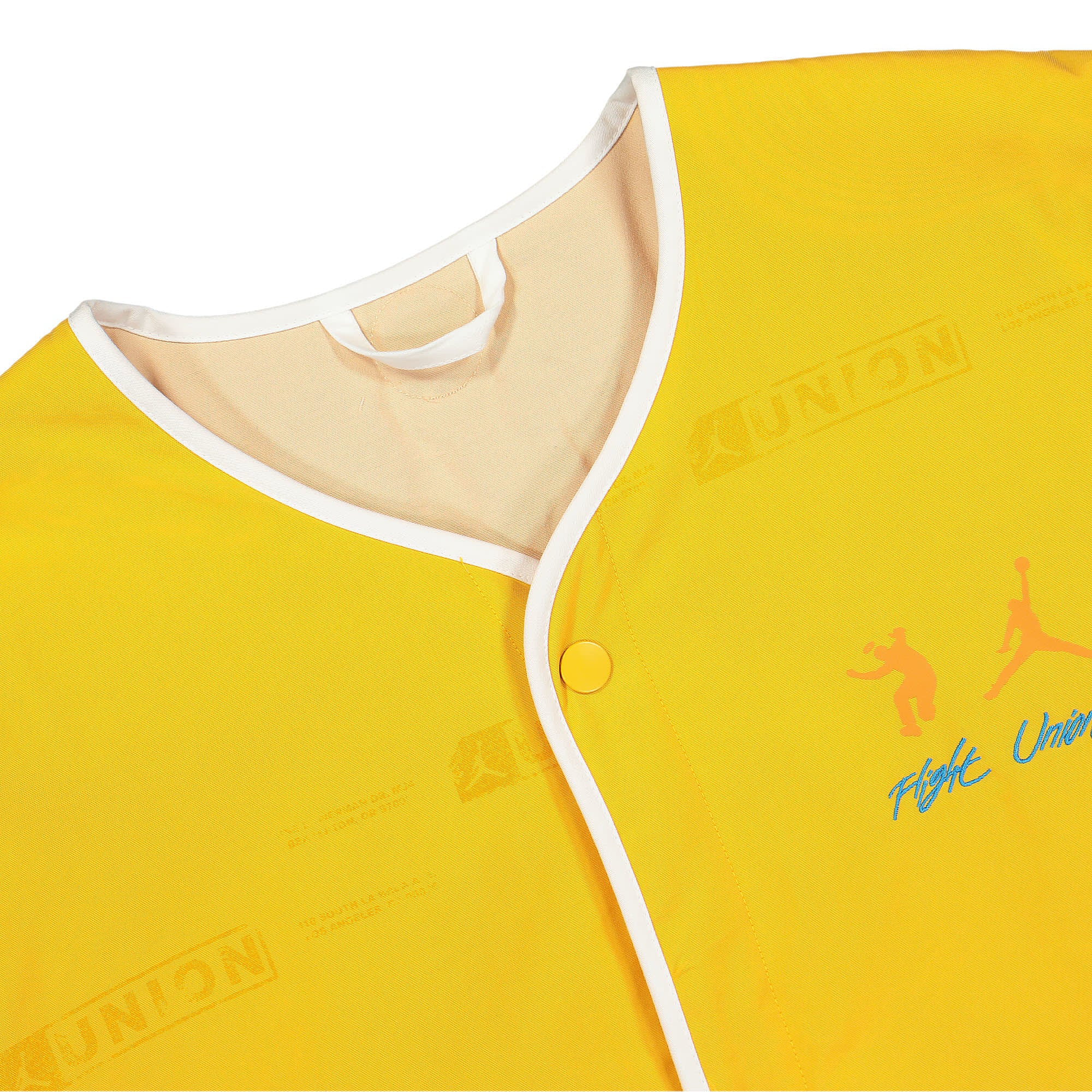 Jordan Liner Jacket Sport Gold / White Onyx Jackets Close-up | Overkill