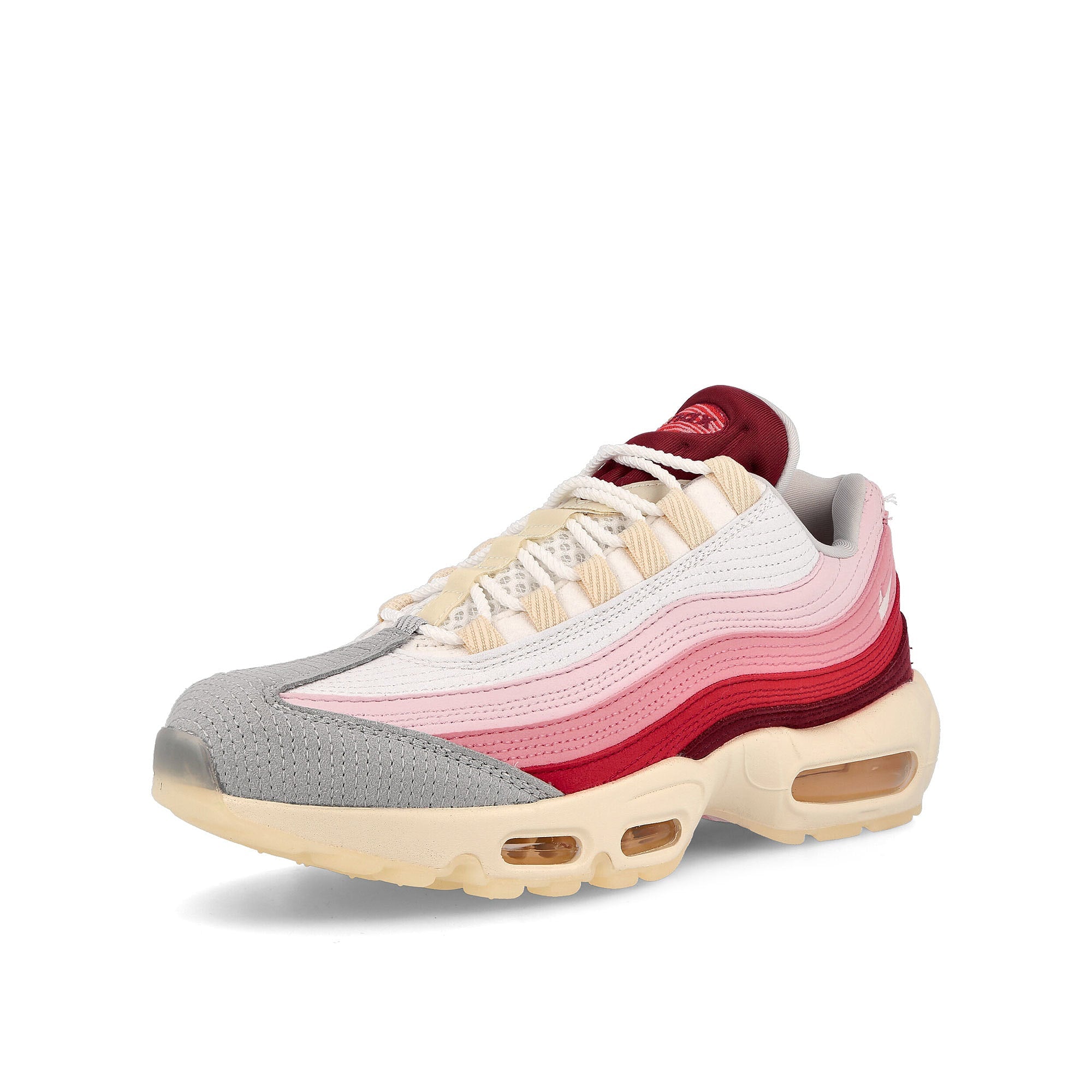 Nike air max 95 qs Team Red-Summit White - University Red Sneakers Close Up | Overkill