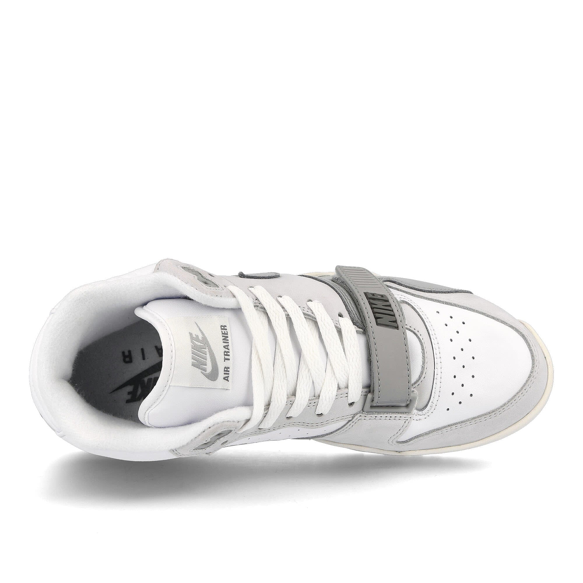 Nike air trainer 1 Photon Dust-Light Smoke Grey - Smoke Grey Sneakers Detailfoto | Overkill