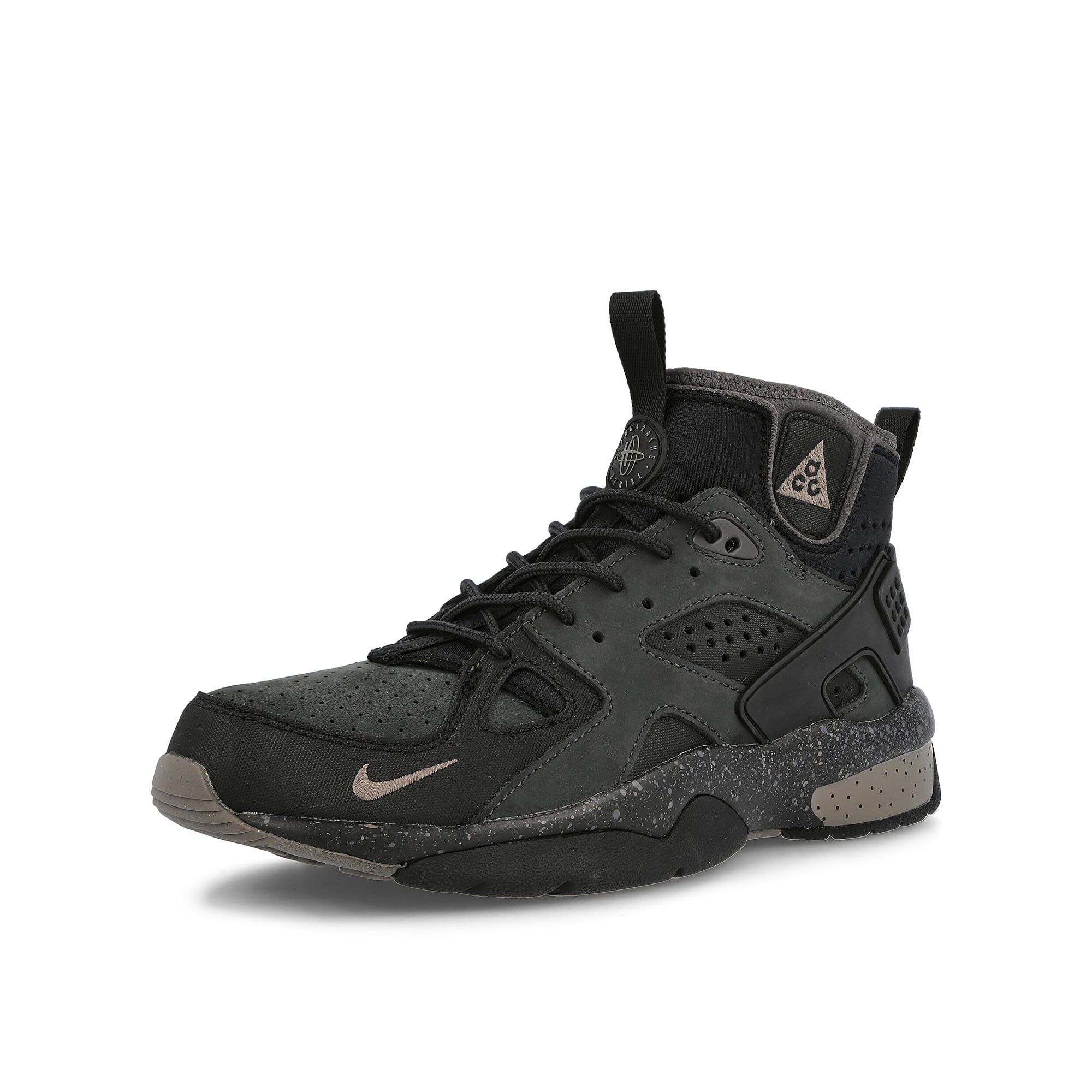 Nike acg air mowabb Off Noir-Olive Grey-Black High Top Sneakers Close Up | Overkill