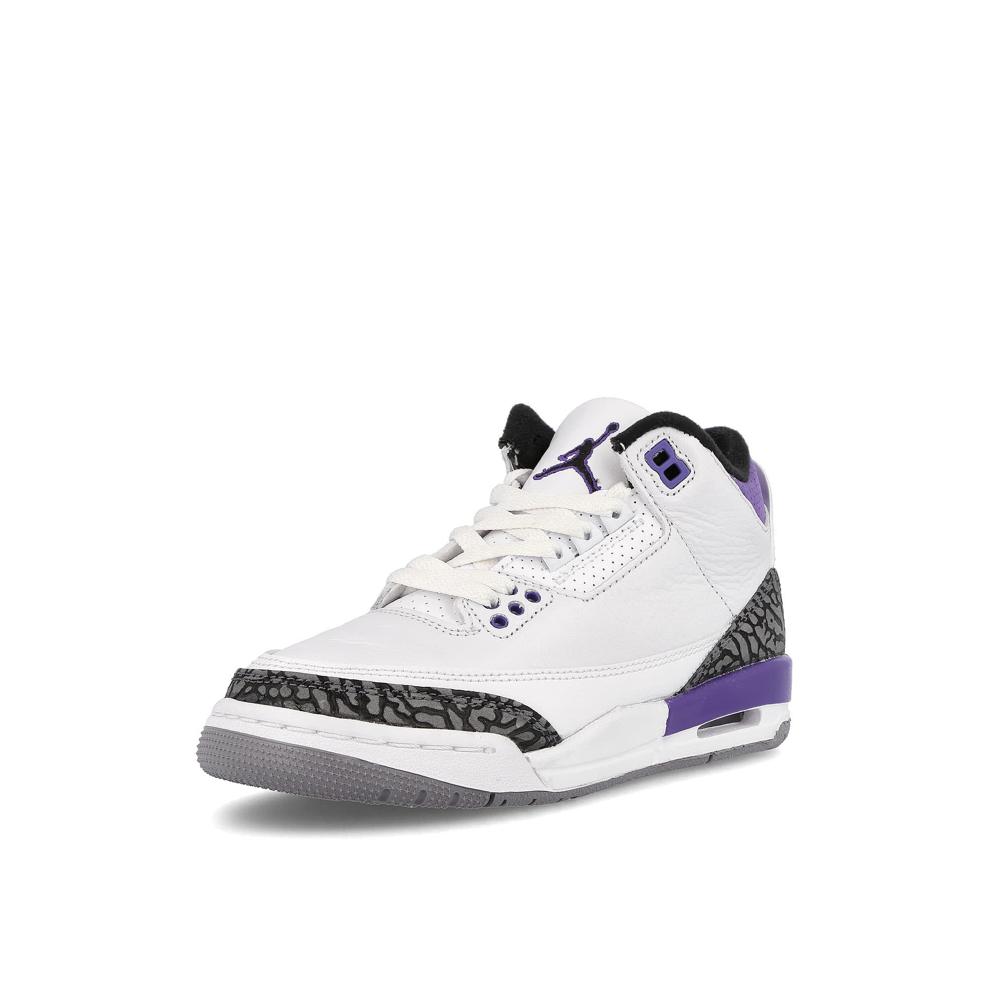 Jordan Air Jordan 3 Retro GS White / Black - Dark Iris - Cement Grey Sneakers Close Up | Overkill