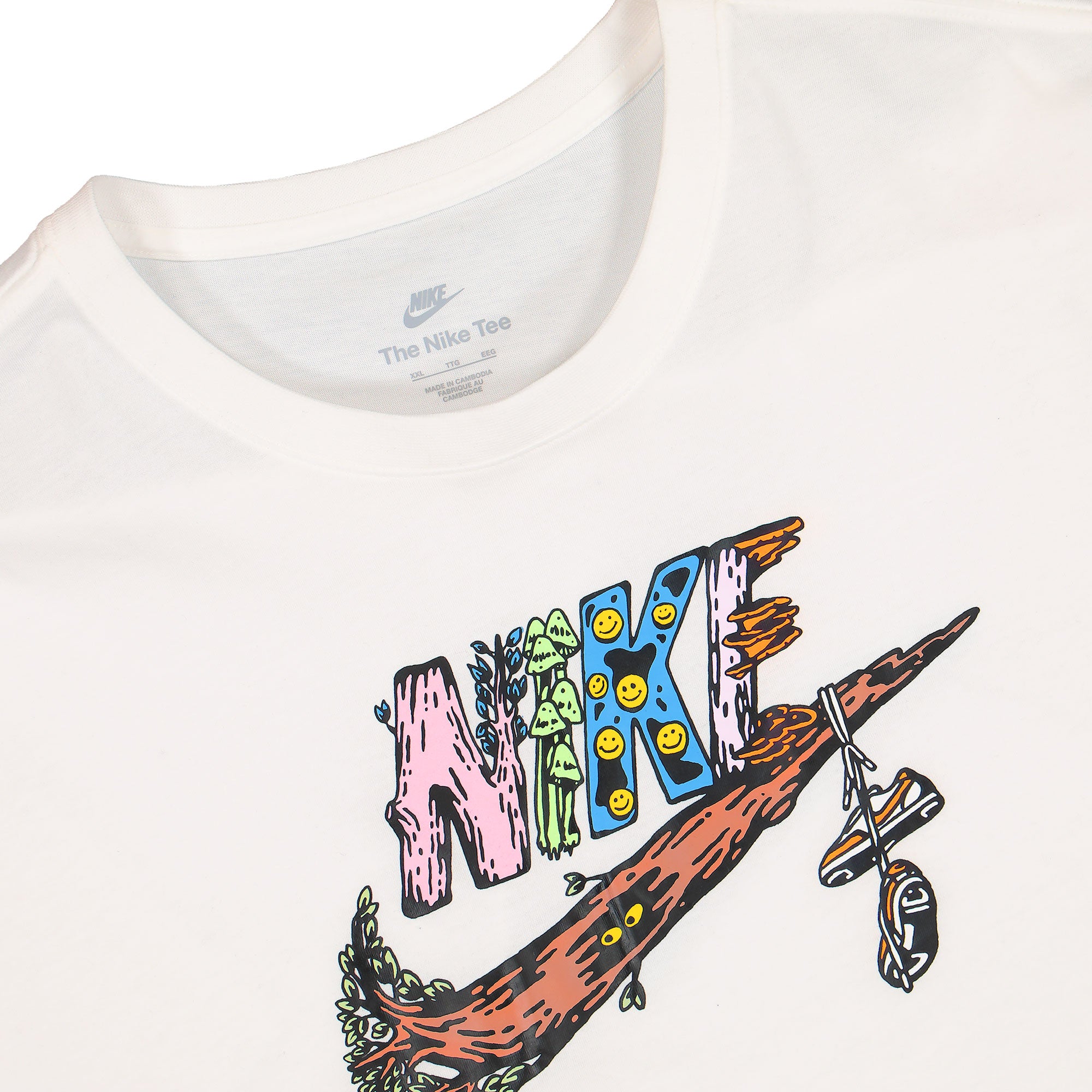 Nike NSW Fantasy Futura Tee Sail T-Shirts Close-up | Overkill