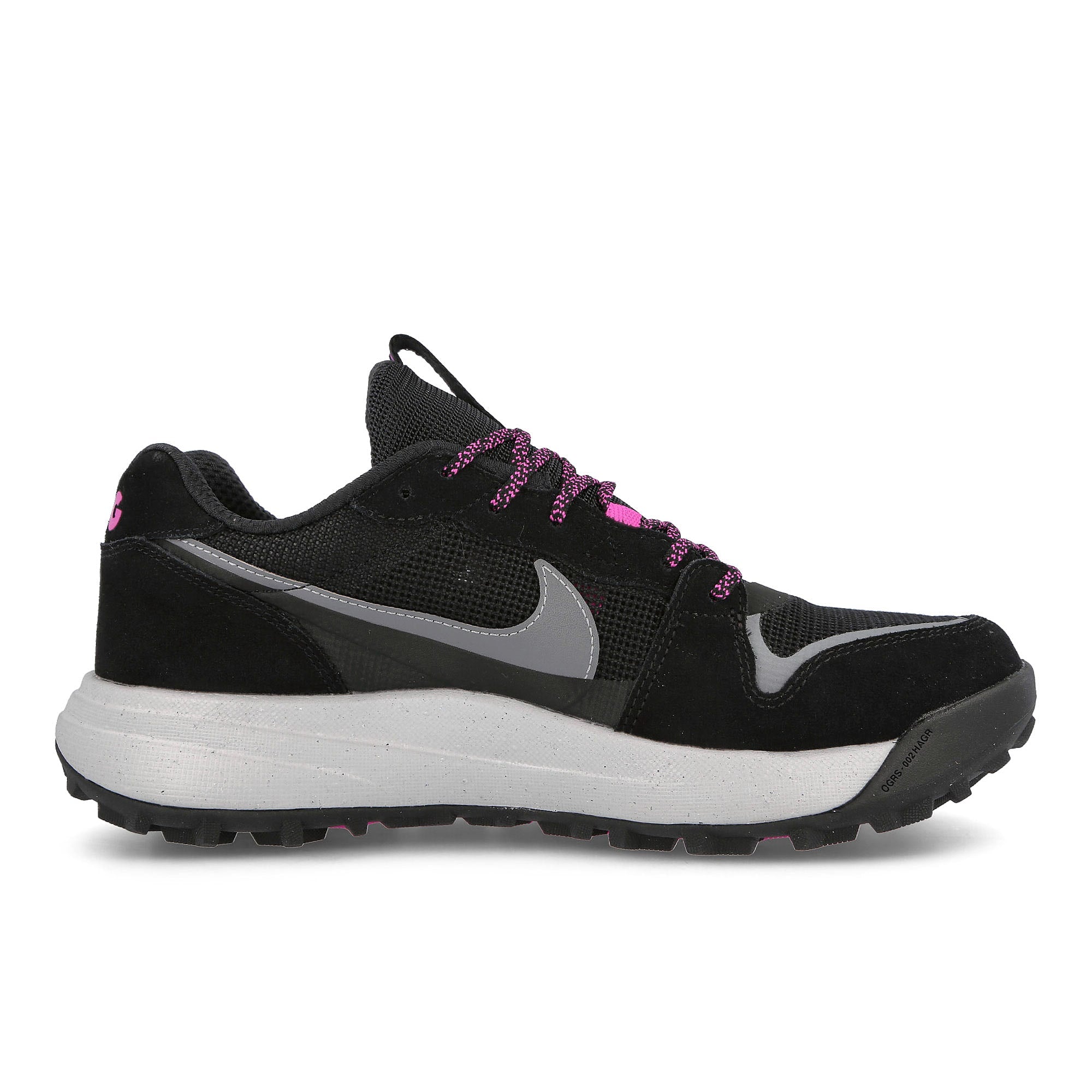 Nike acg lowcate Black-Cool Grey - Black - Wolf Grey Low Top Sneakers Silhouette | Overkill
