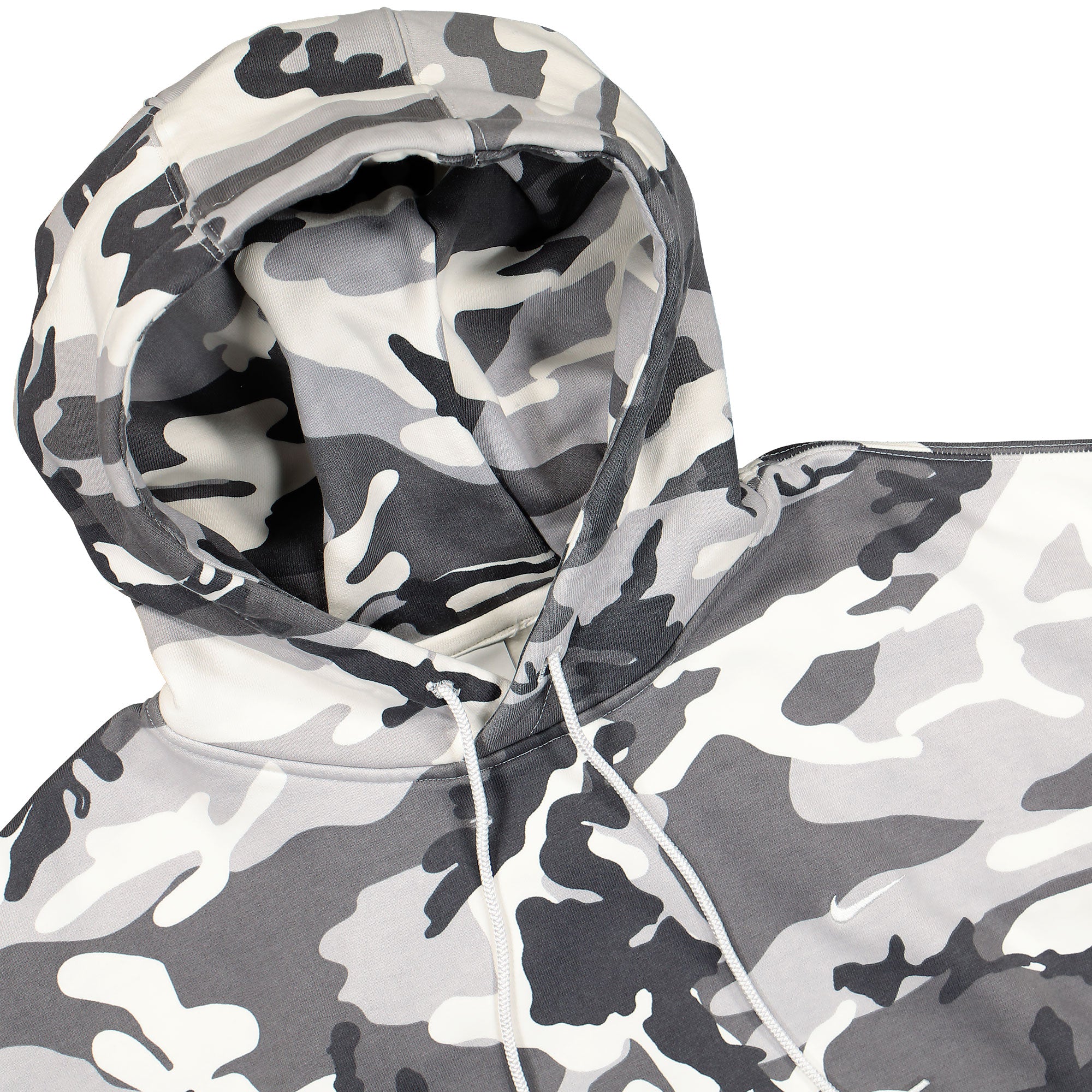 Nike NRG Solo Swoosh Fleece Camo Hoodie Sail Hoodies Close-up | Overkill