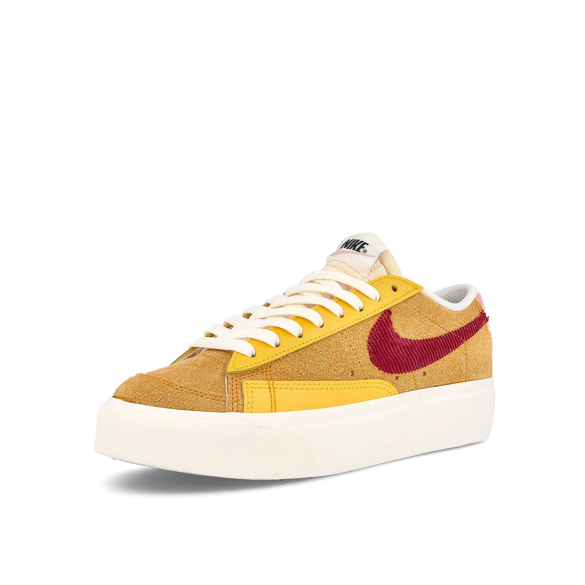 Nike wmns blazer low platform Sunset-Rush - Maroon - University Gold Low Top Sneakers Close Up | Overkill