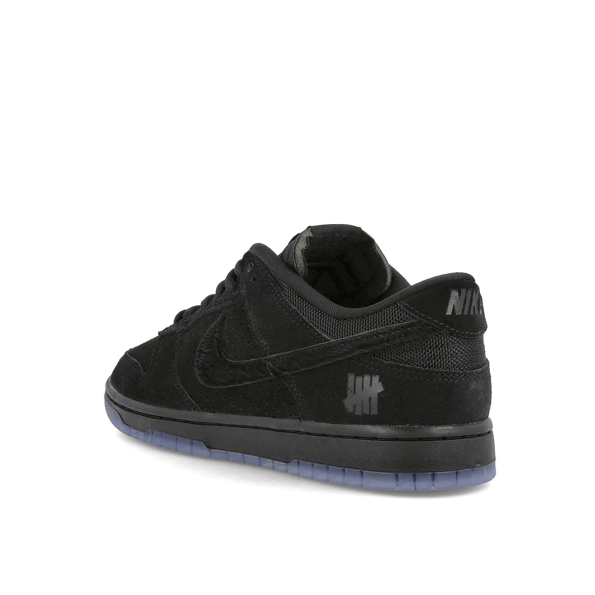 Nike Undefeated x Nike Dunk Low SP Black / Black Close-up | Overkill