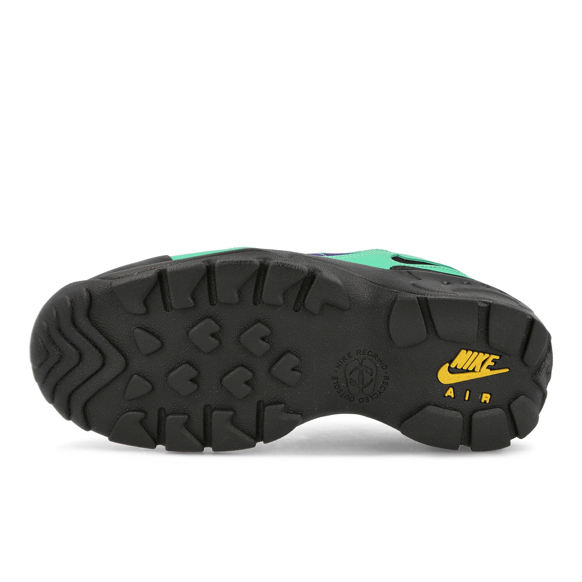 Nike acg air mada Light Menta / Black - Electro Purple Low Top Sneakers Detail View 1 | Overkill