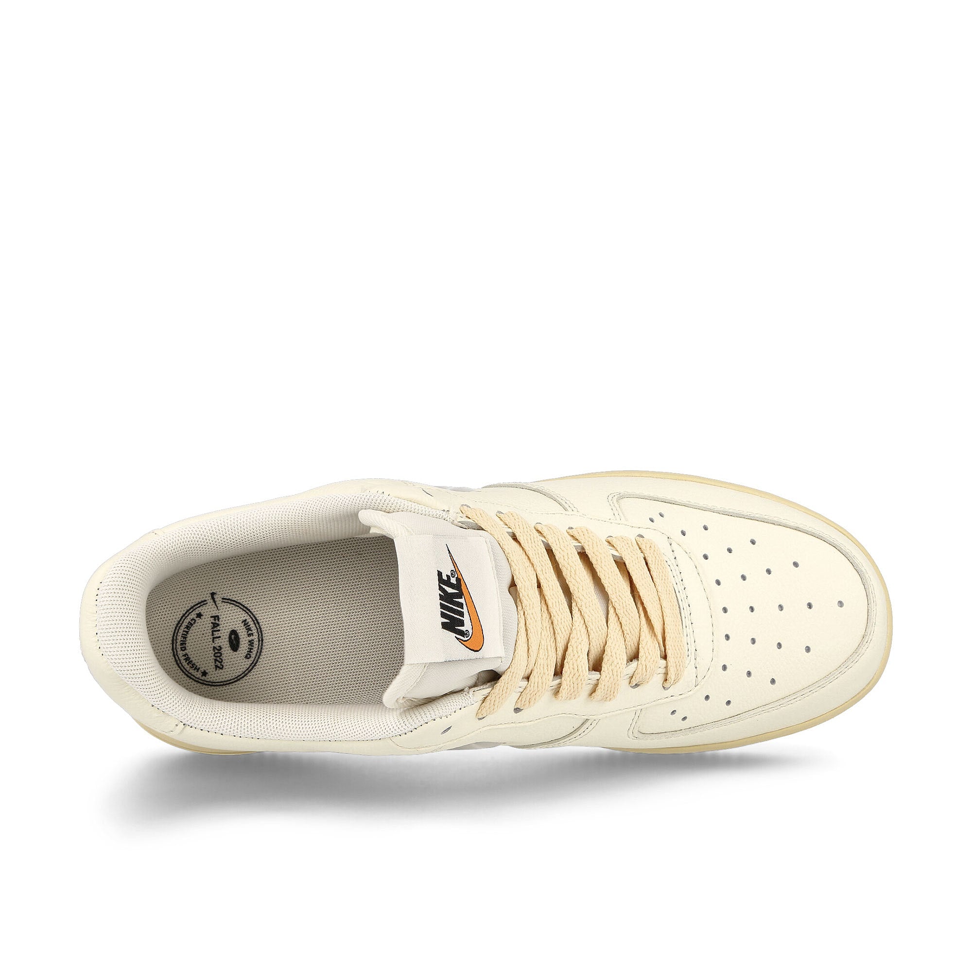 Nike wmns air force 1 07 lx Coconut Milk-Light Bone - Lemon Wash Sneakers Detailfoto | Overkill