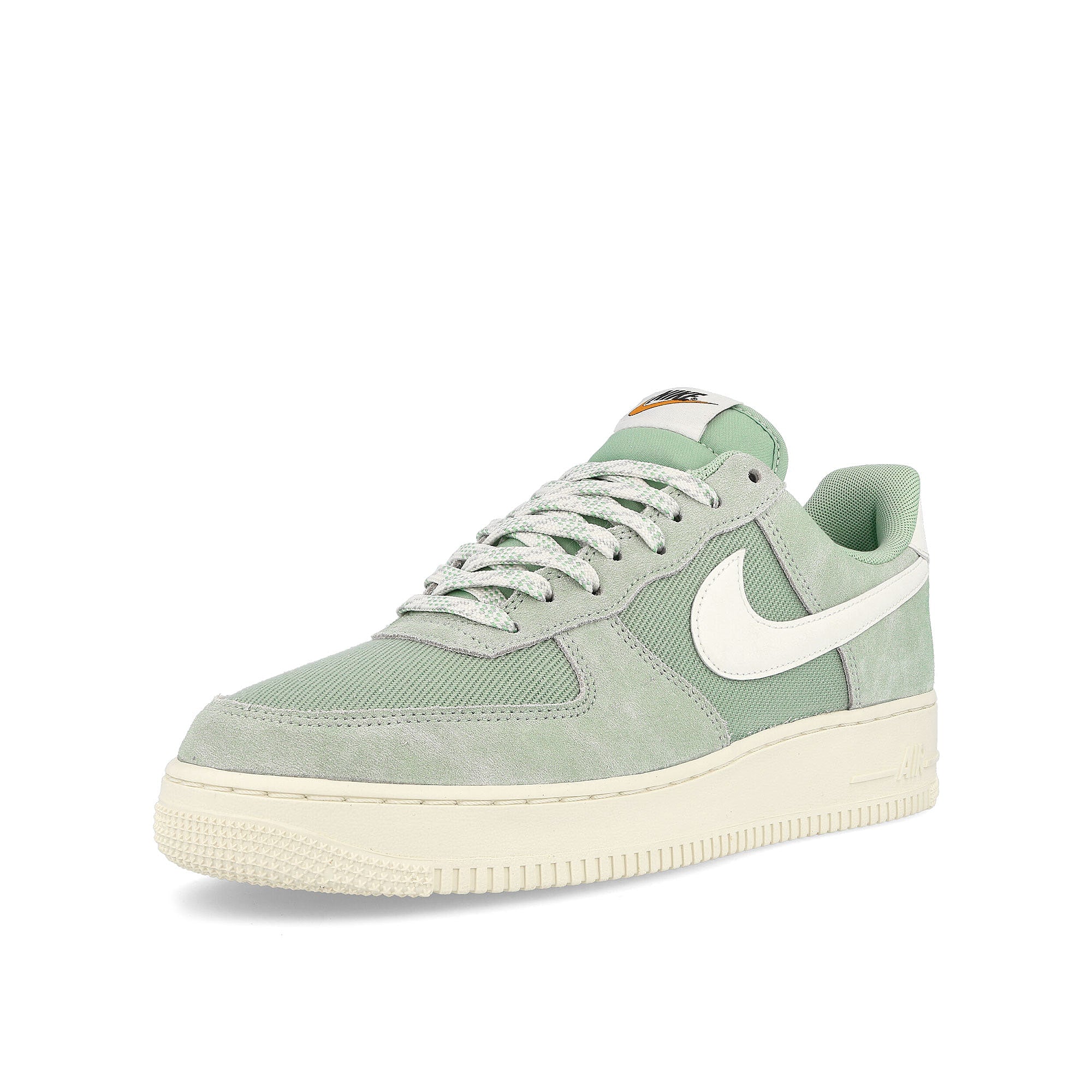Nike air force 1 07 lv8 Enamel Green / Sail - Enamel Green Low Top Sneakers Close Up | Overkill