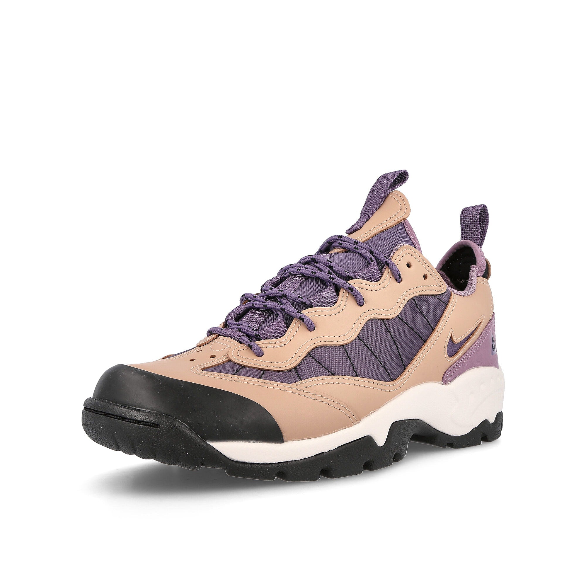 Nike acg air mada Hemp-Canyon Purple Mid Top Sneakers Close Up | Overkill