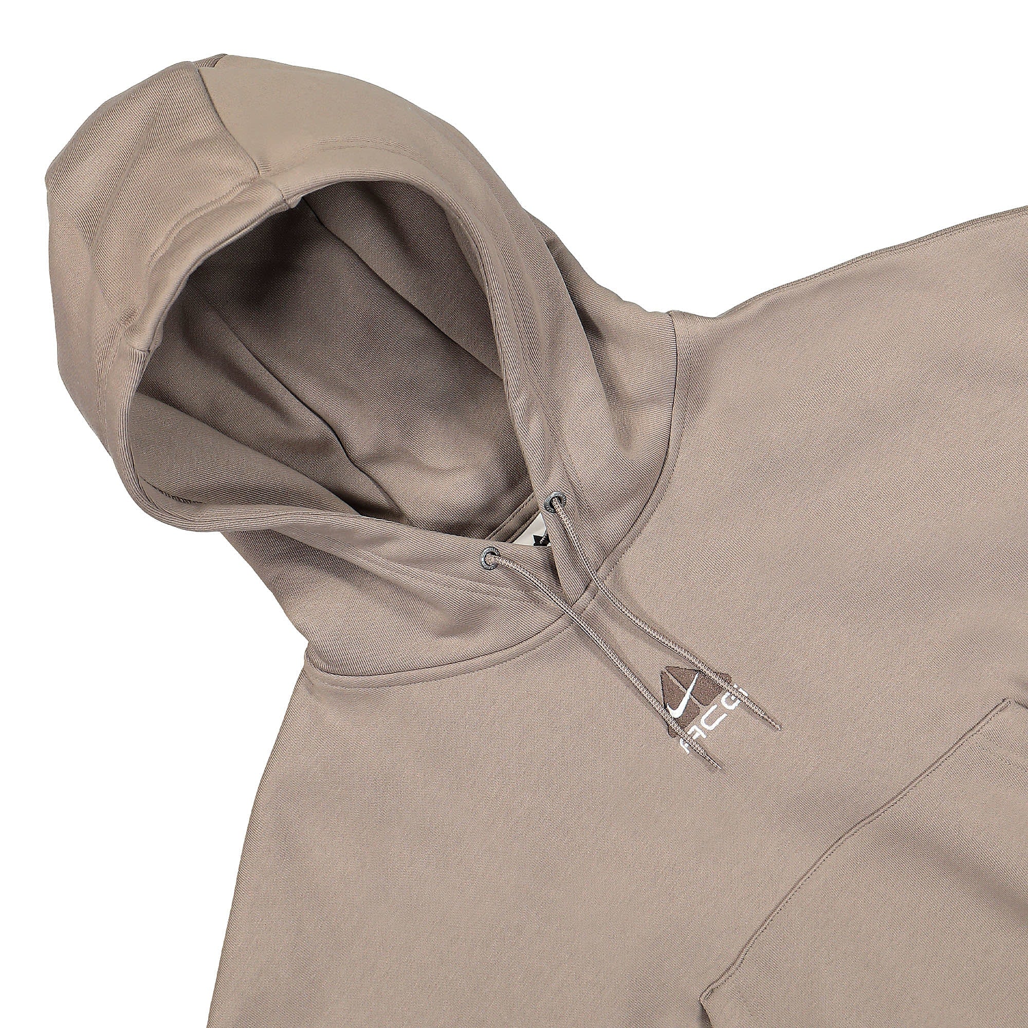 Nike W ACG Therma-FIT Tuff Knit Fleece Hoodie Moon Fossil / Ironstone Hoodies Close-up | Overkill