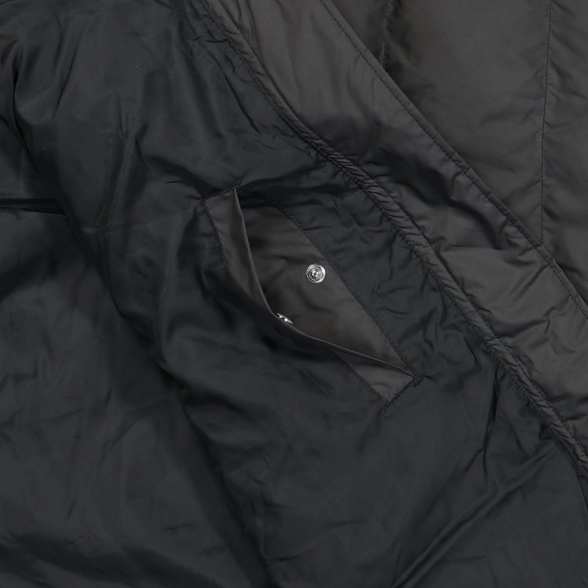 Nike Wmns NSW Winter Down Jacket Black / Black / White Jackets Detail view 1 | Overkill