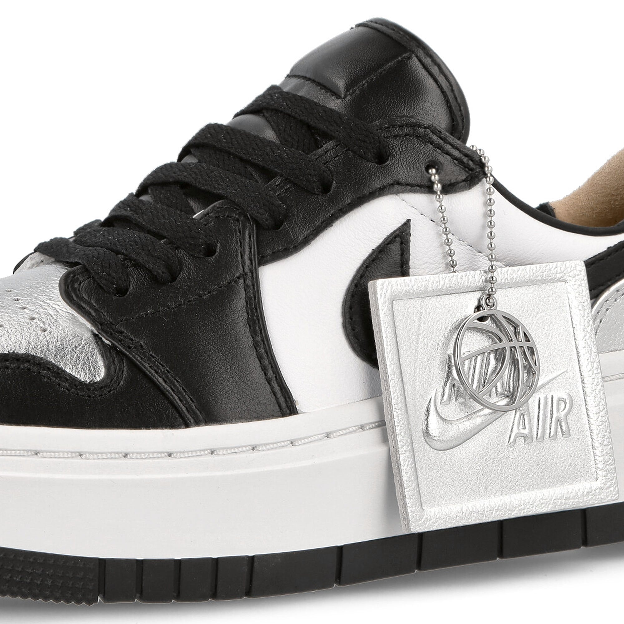 Jordan Wmns Air Jordan 1 Elevate Low SE Metallic Silver-Black - White - White Onyx Sneakers Detailfoto | Overkill