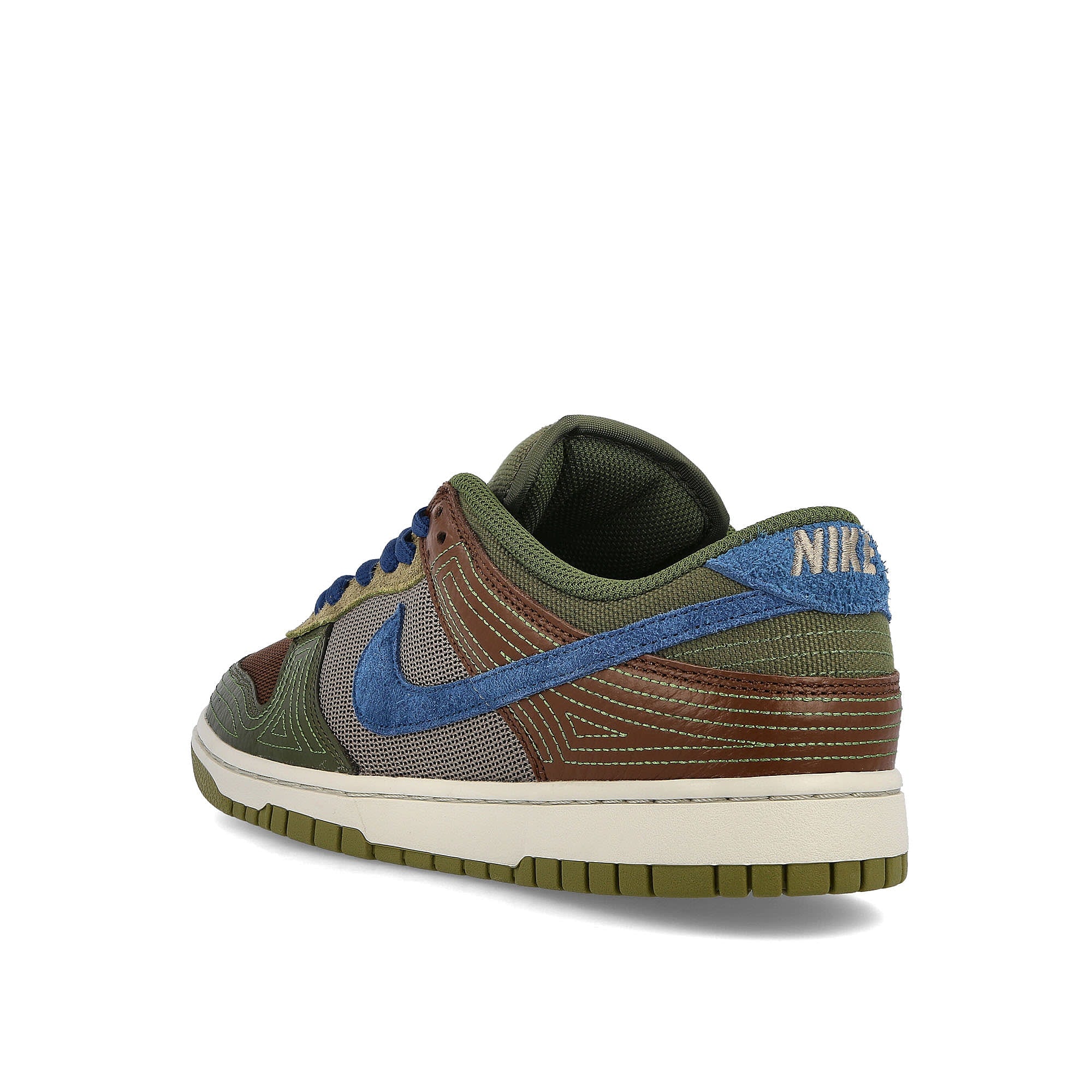 Nike dunk low nh Cacao Wow / Arina - Rough Green - Pilgrim Low Top Sneakers Material | Overkill