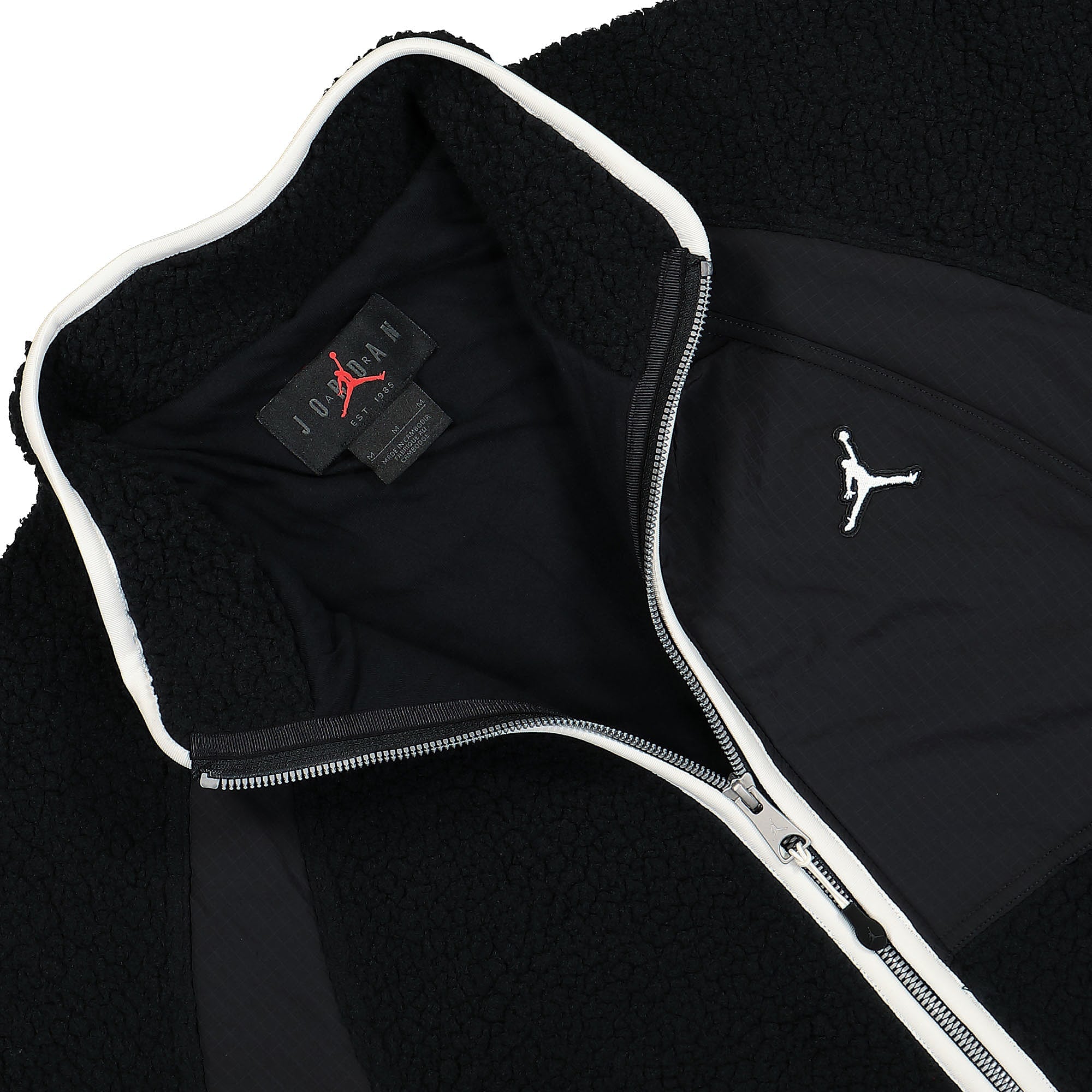 Jordan Air Jordan Essentials Full-Zip Winter Fleece Jacket Black / Black / Sail / Sail Fleece Jackets Close-up | Overkill