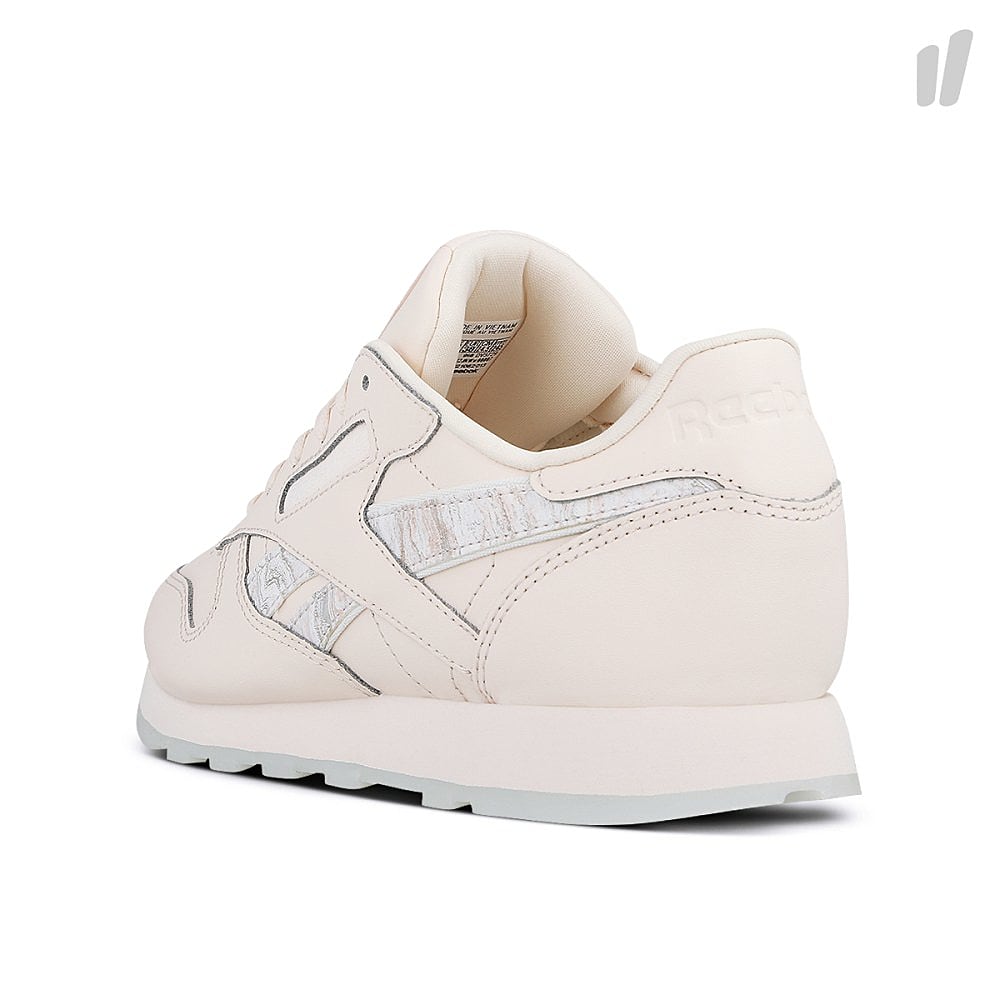 Reebok wmns classic leather Pale Pink-White-Stell Pink Sneakers Material | Overkill